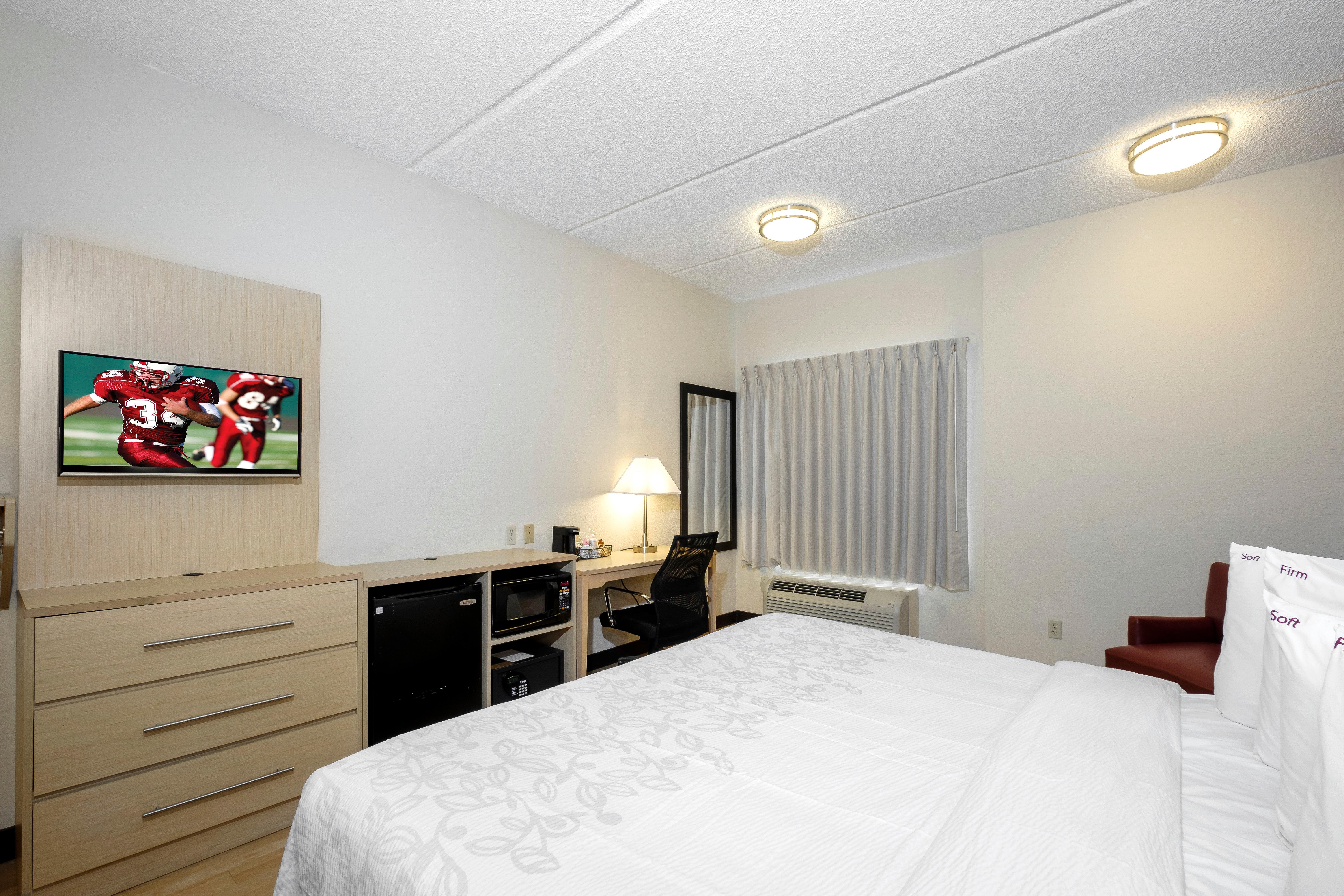 Room Deluxe King Bed