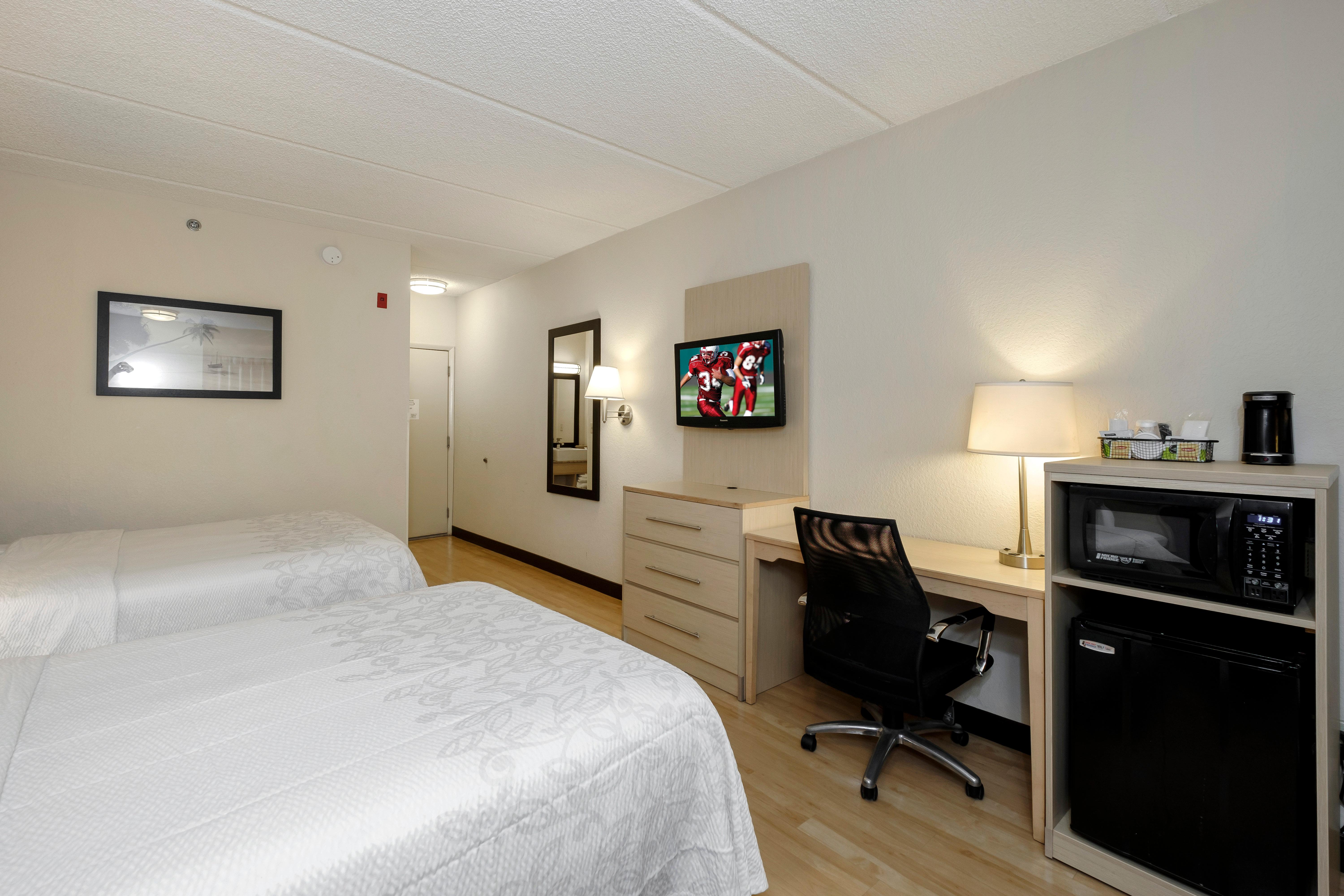 Double Deluxe Two Beds