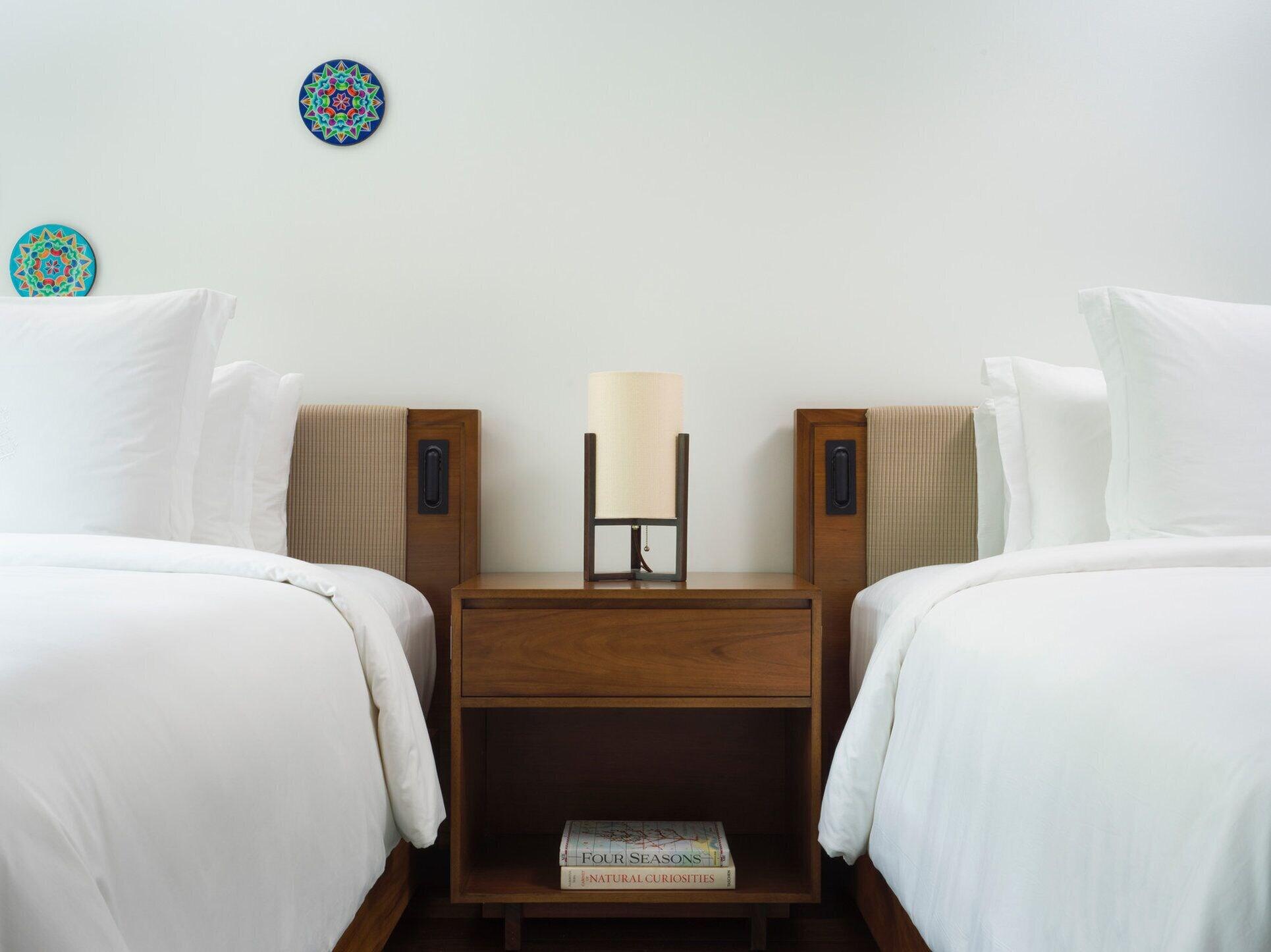 Room Partial Ocean View King Bed