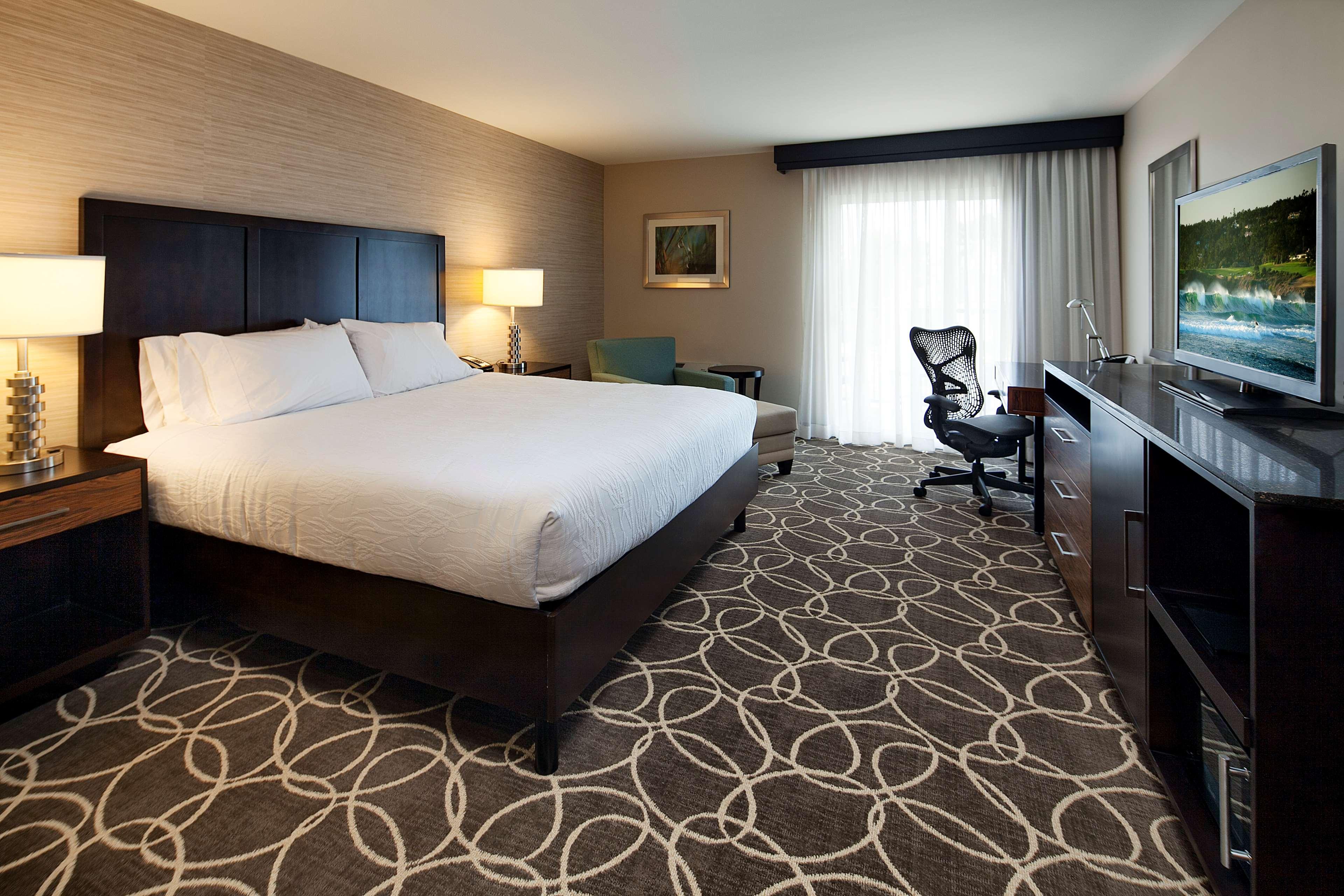 Double Accessible King Size Bed