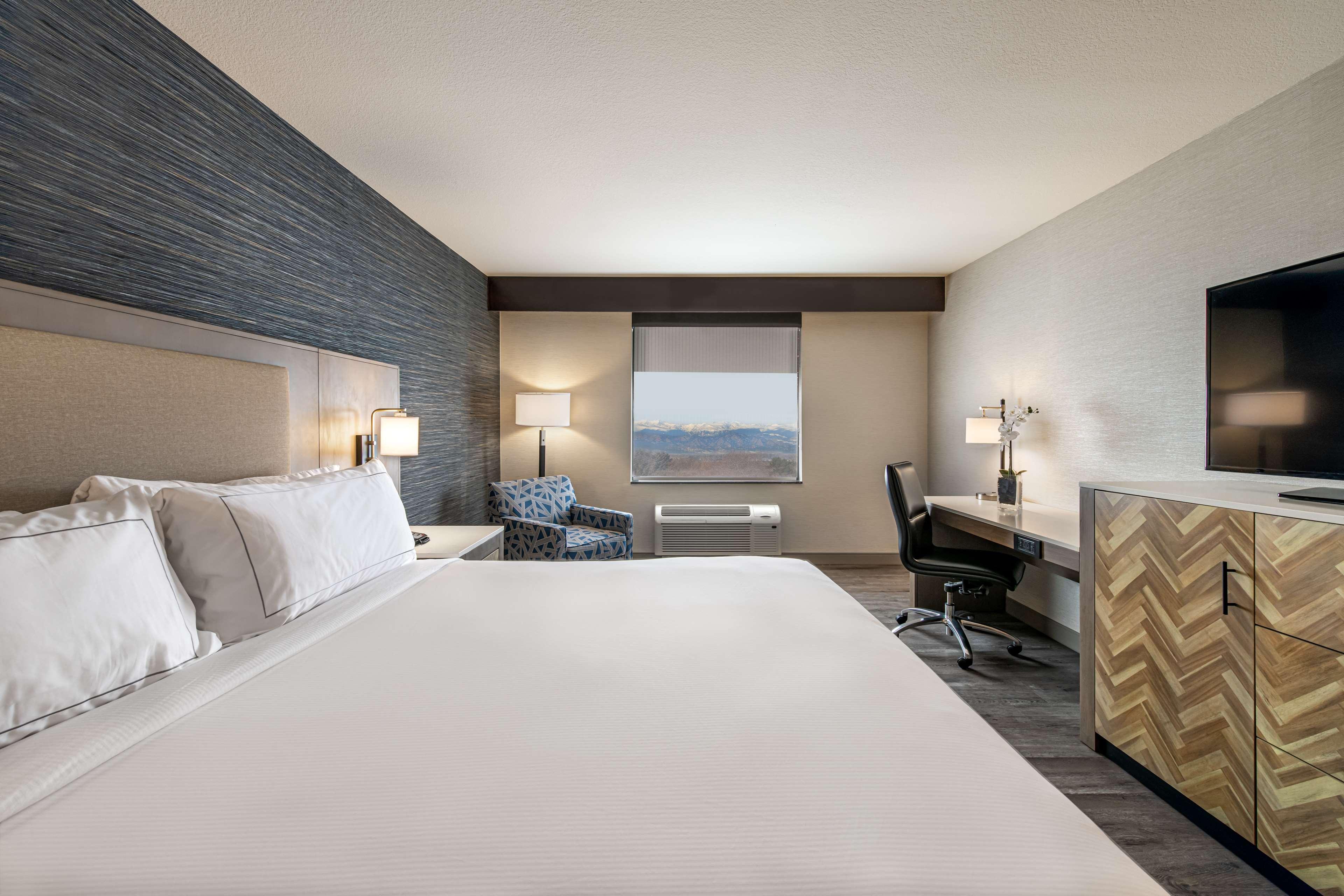 Double King Bed Non Smoking