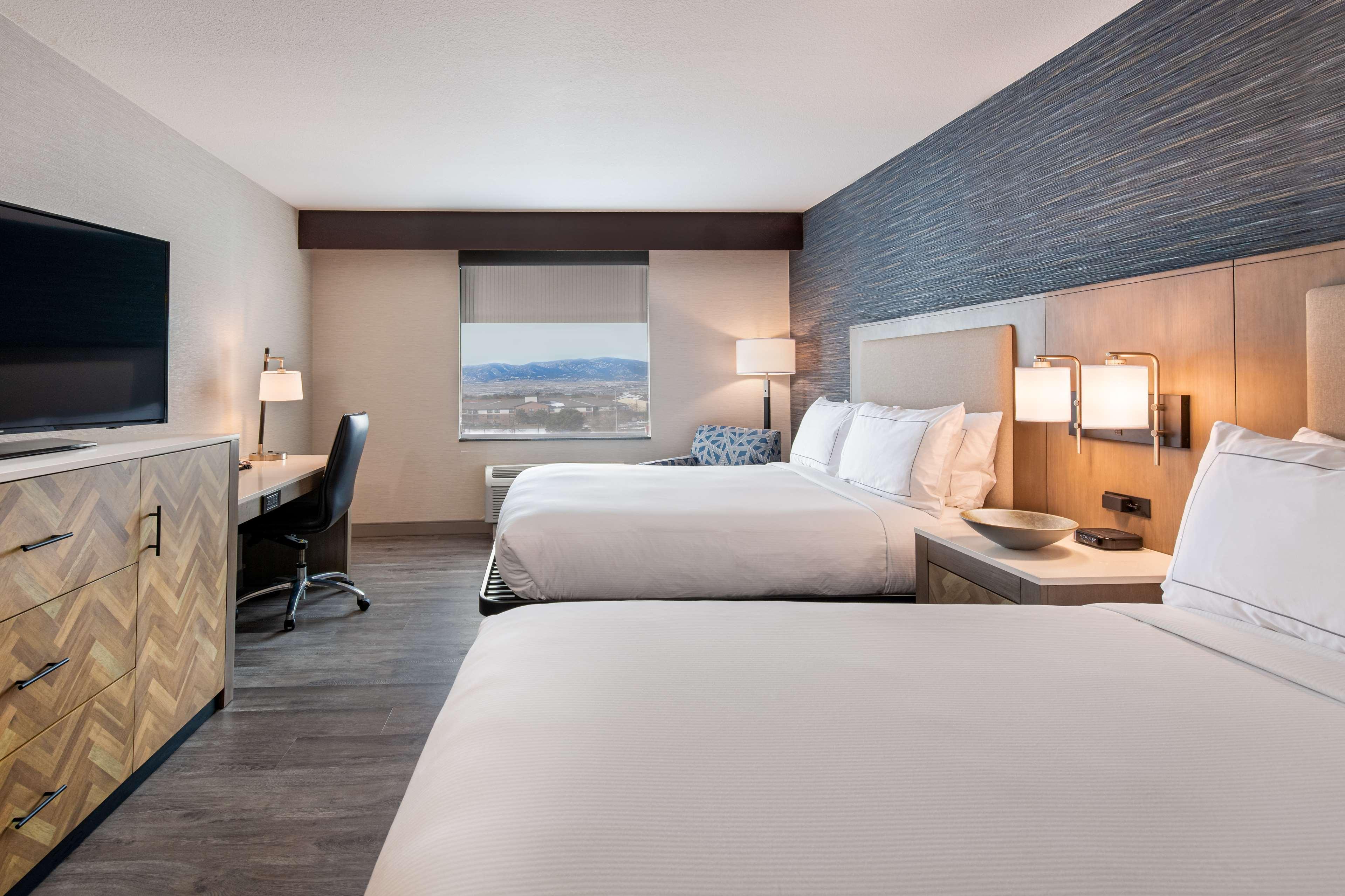 Double Two Queen Beds Non Smoking