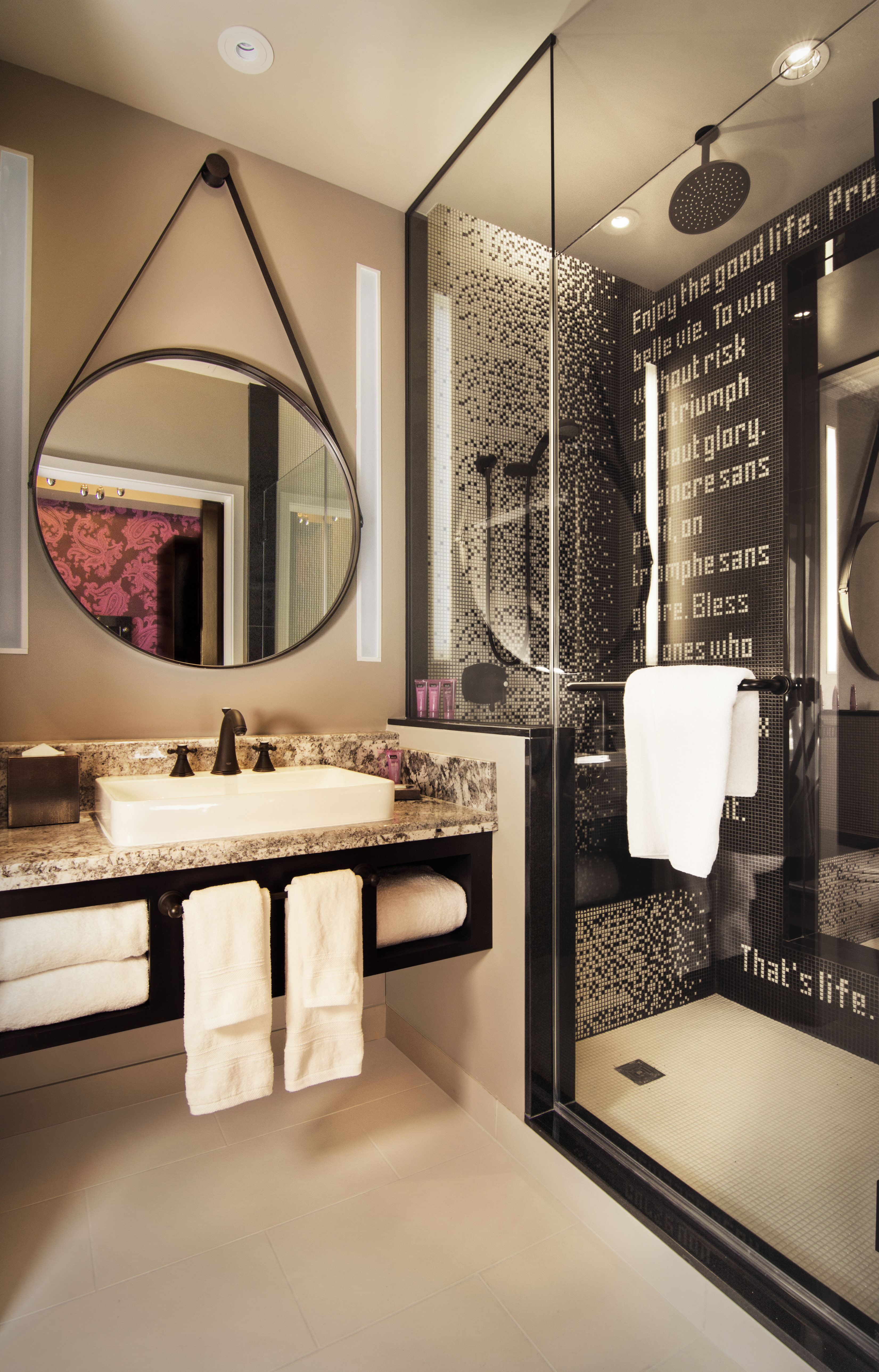 Triple Deluxe Two Queen Beds