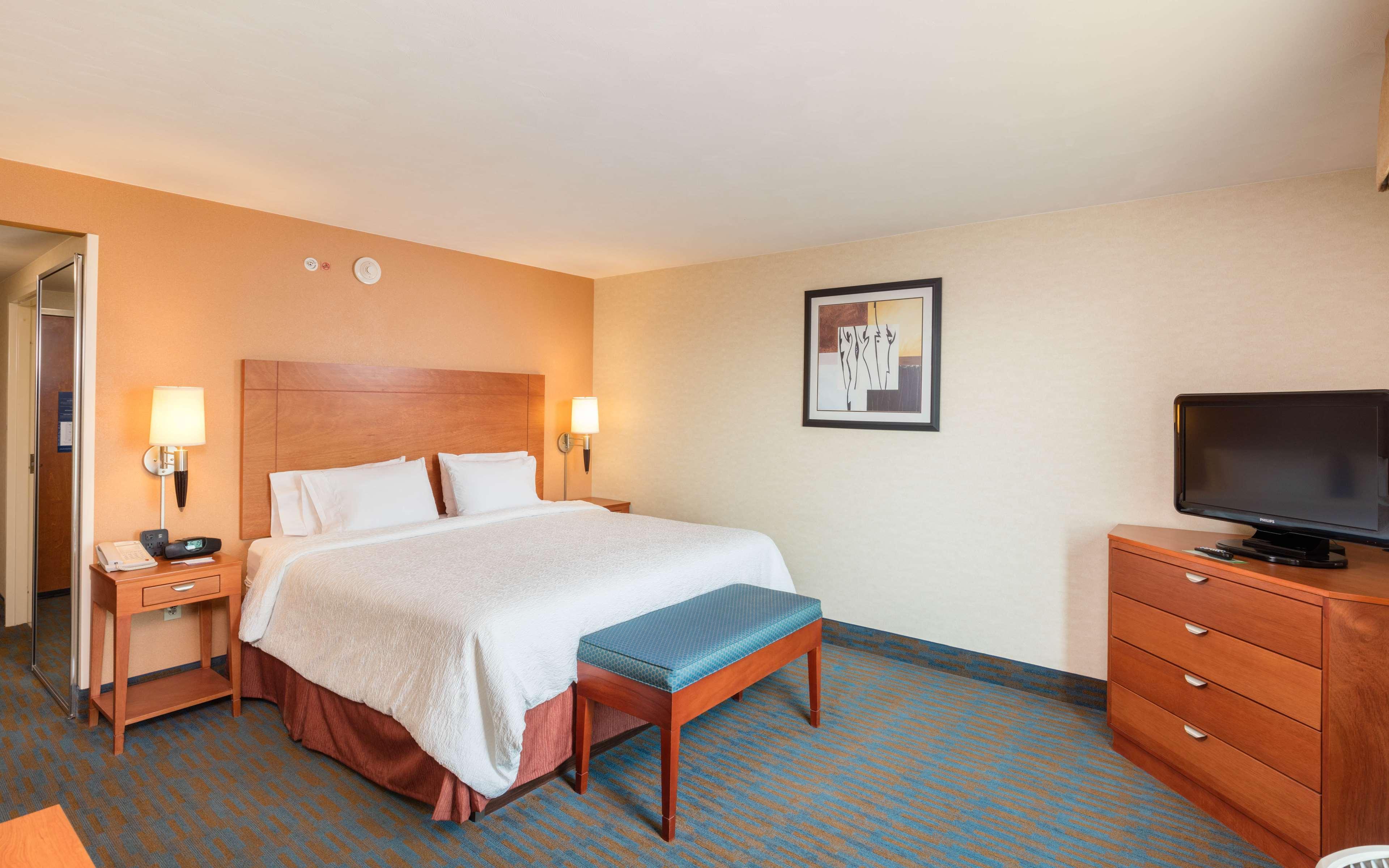 Double King Bed Non Smoking