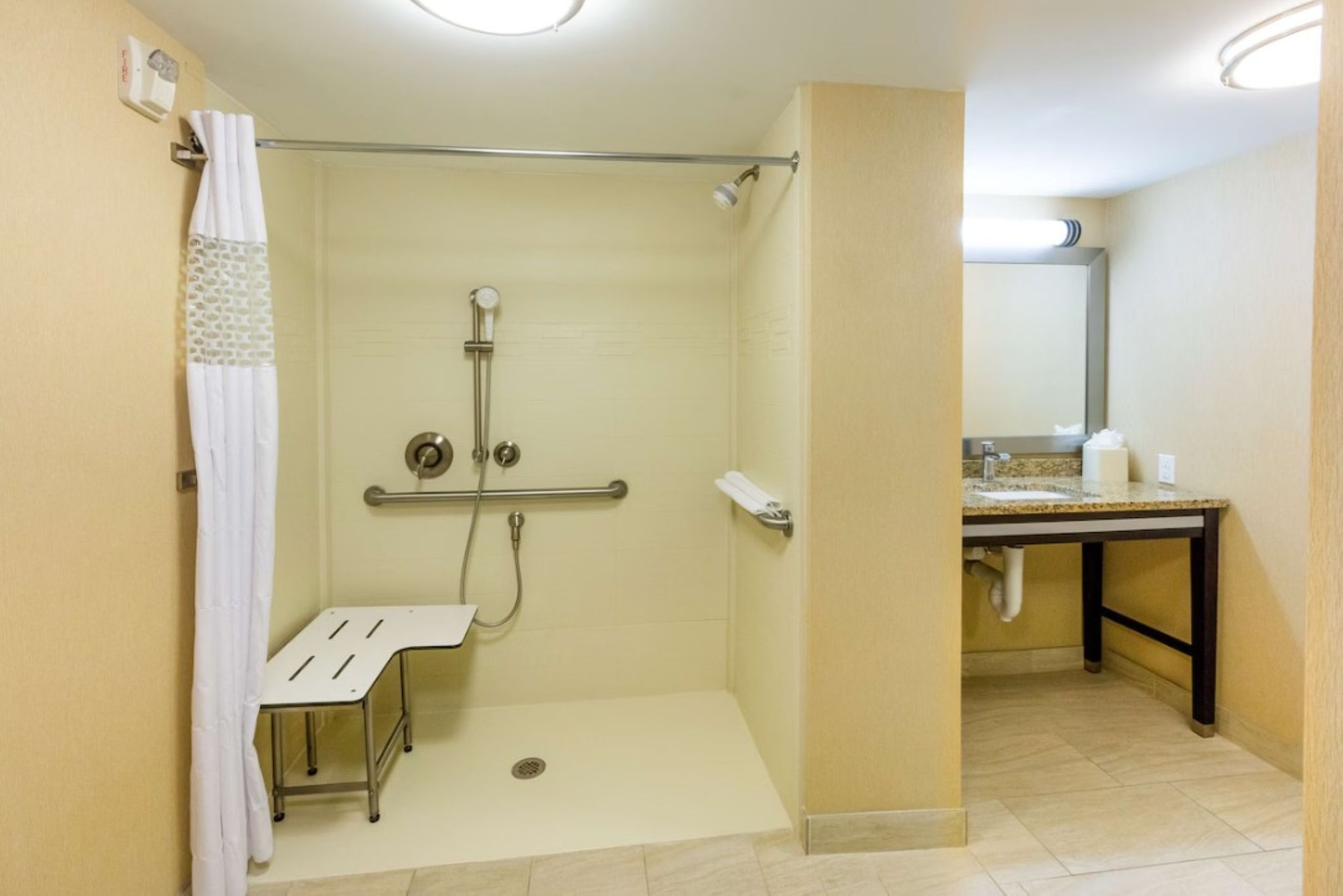 Suite Accessible-two Queen Beds