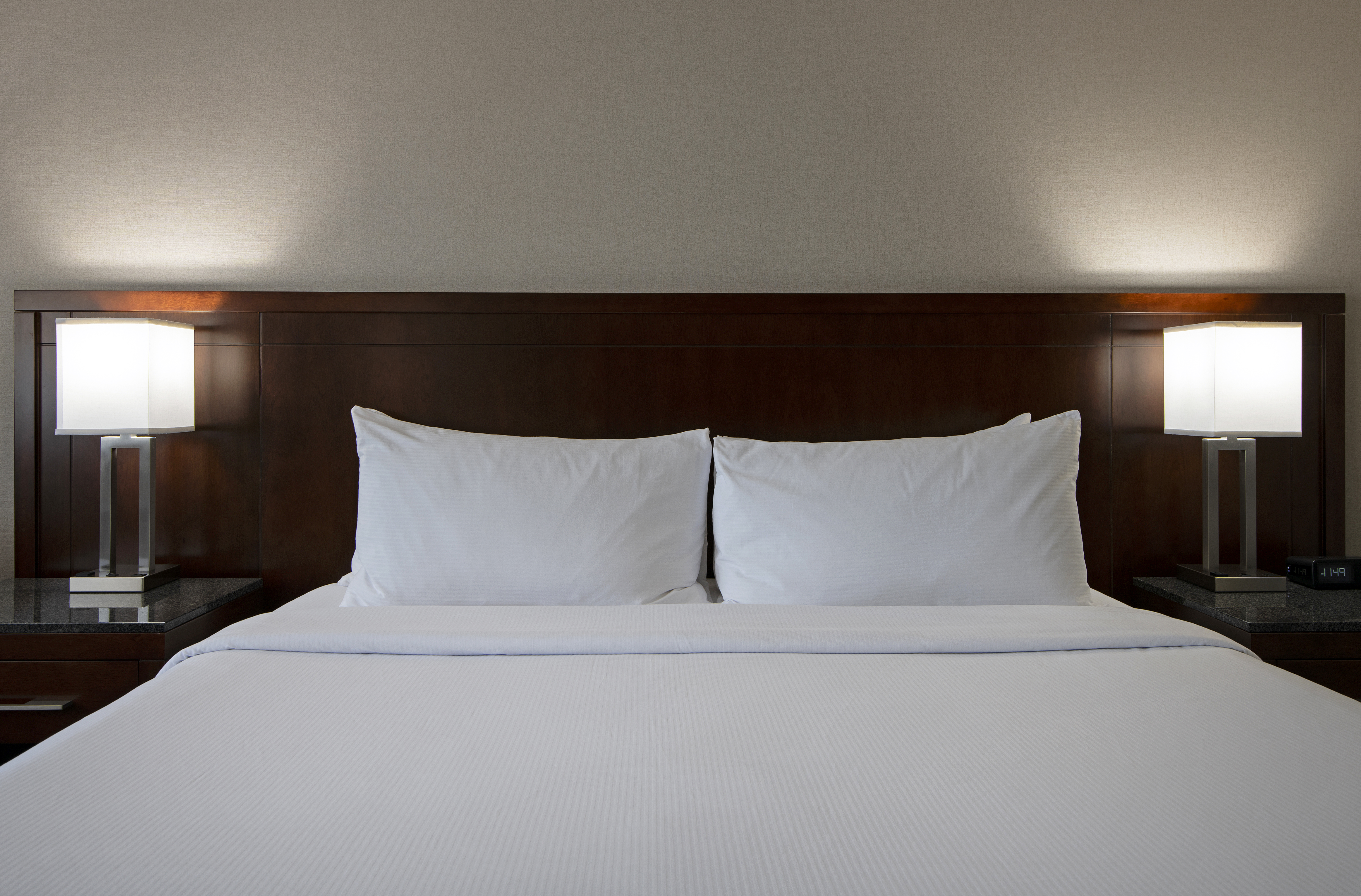 Double King Bed Non Smoking