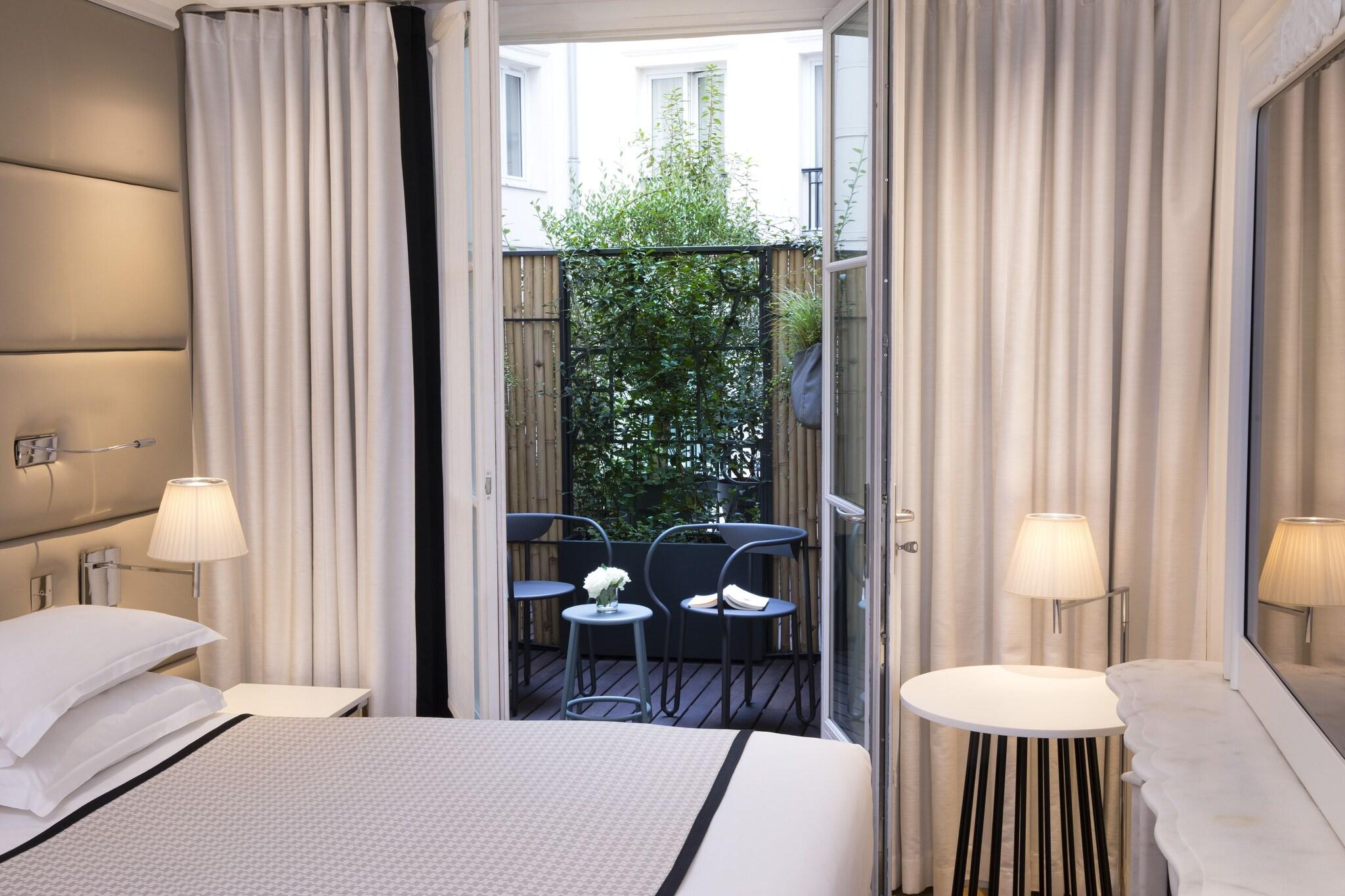 Double Deluxe with Terrace