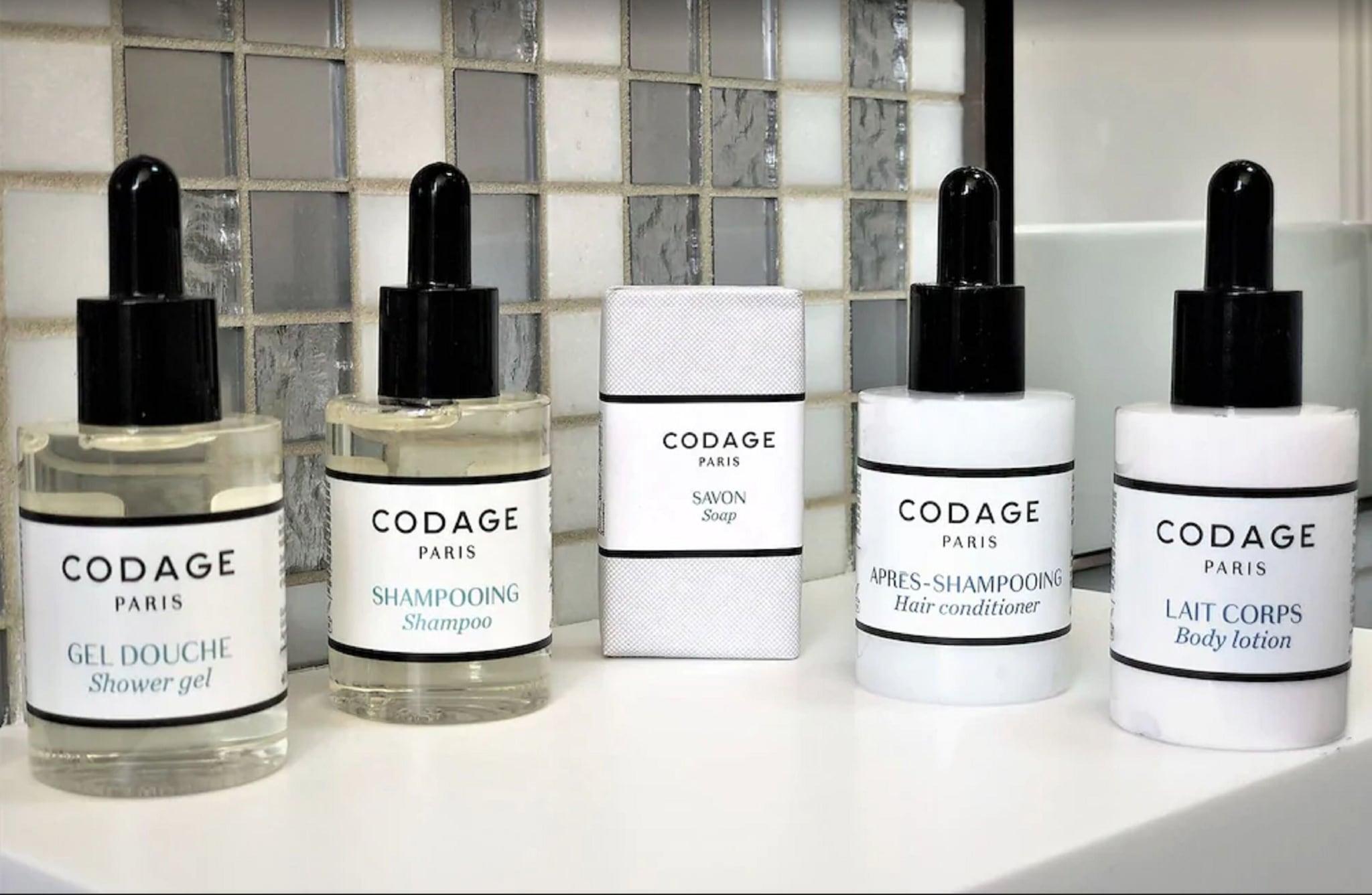 Double Queen Size Bed