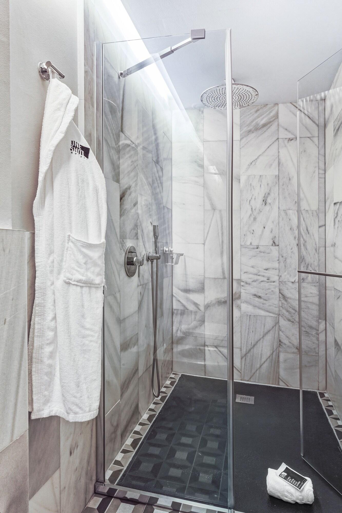 Double Deluxe Premium