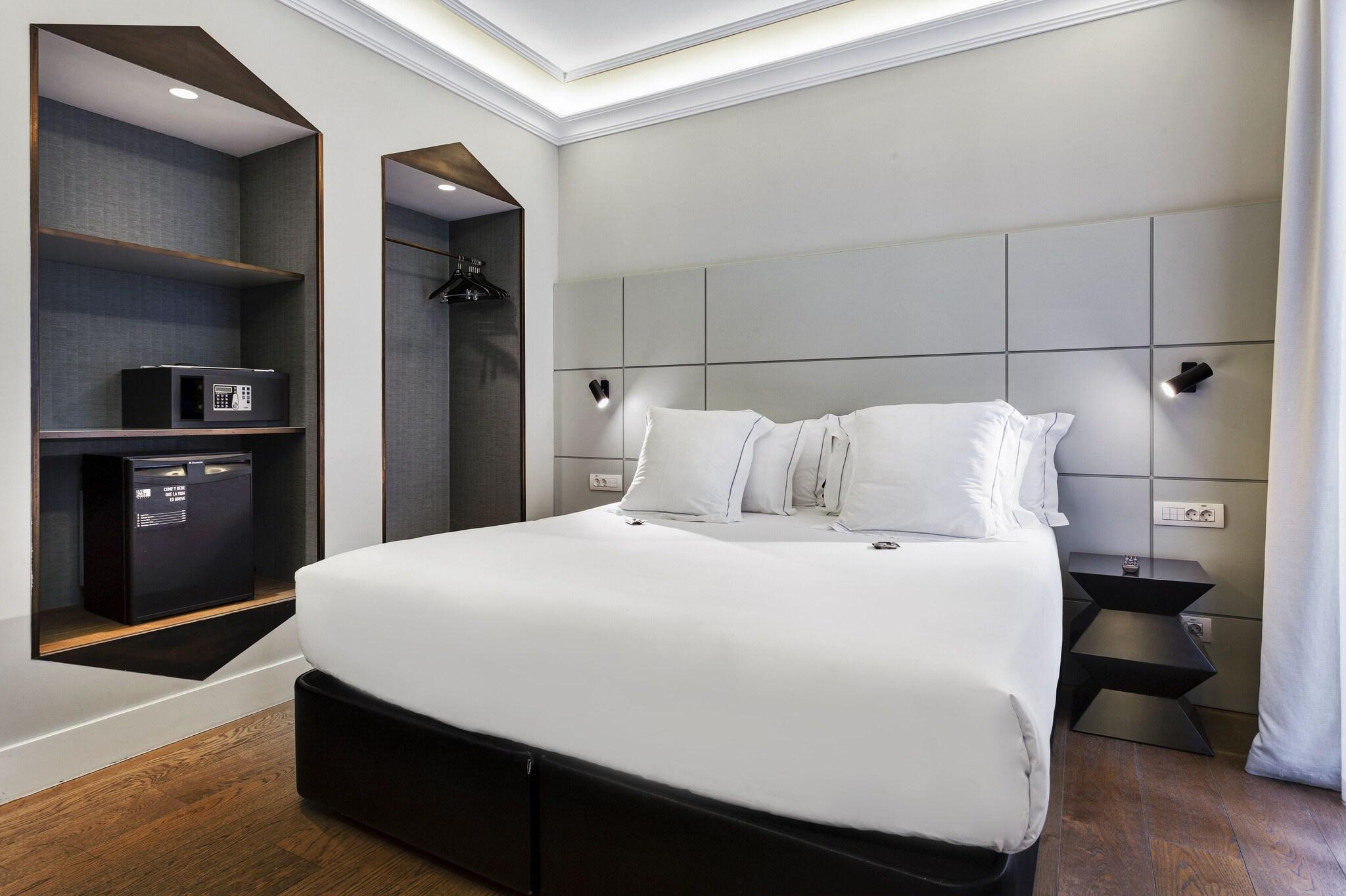 Double or Twin Standard