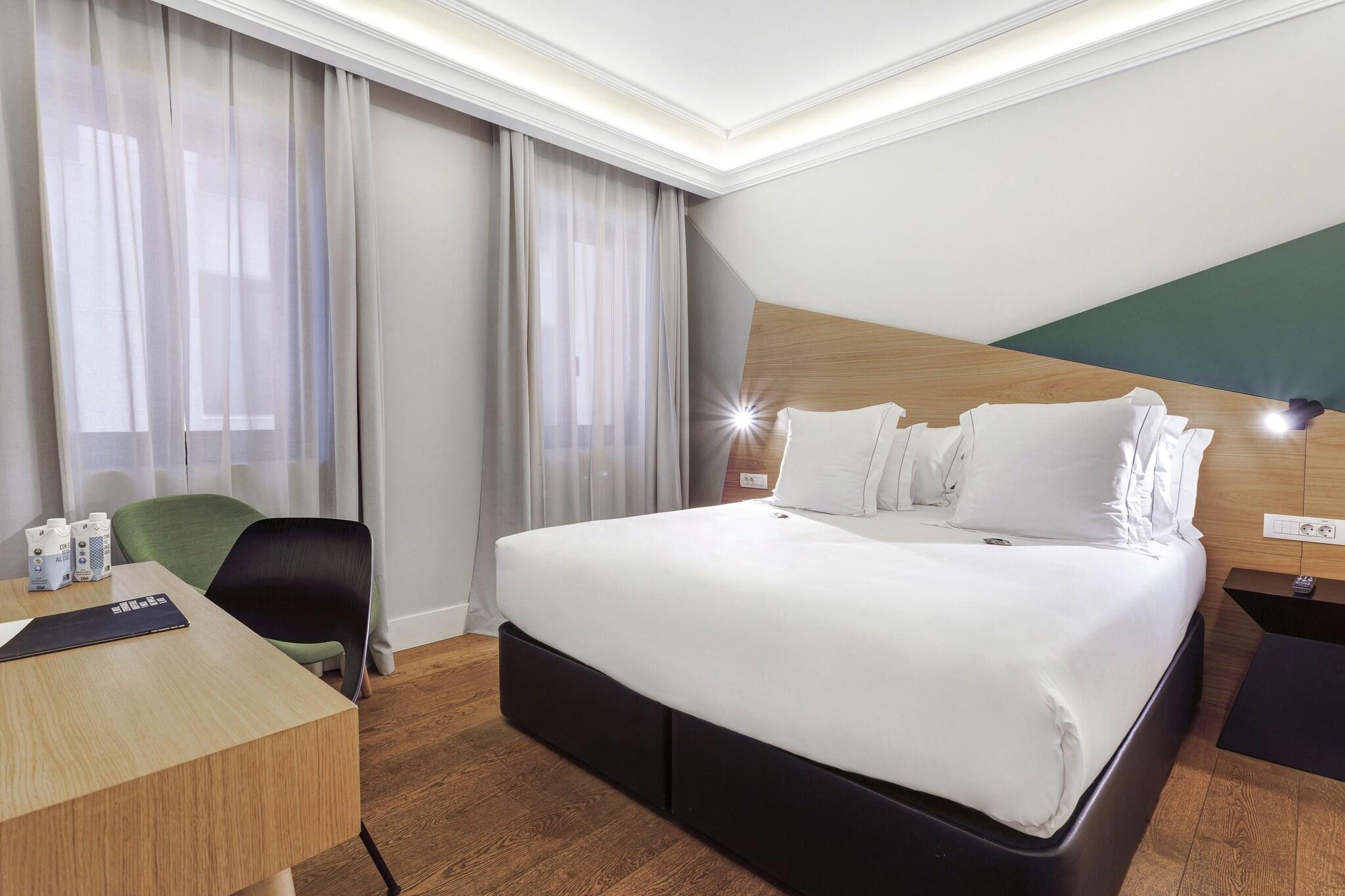 Double or Twin Standard