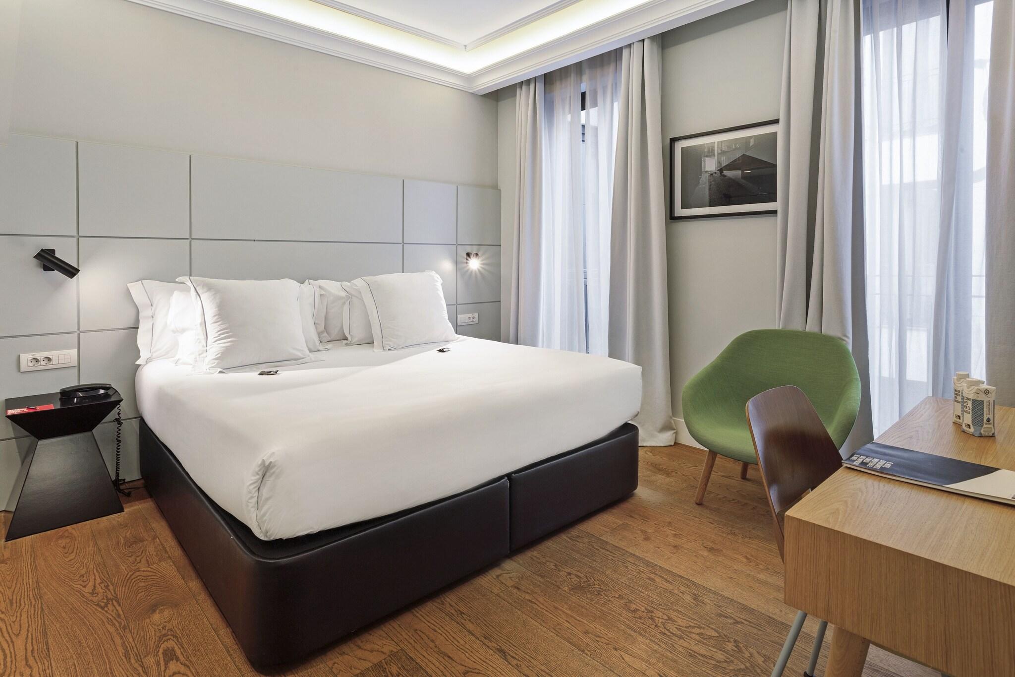 Double or Twin Standard