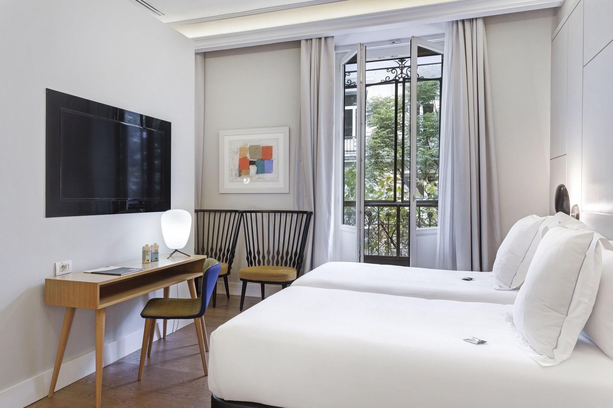 Double Deluxe Premium