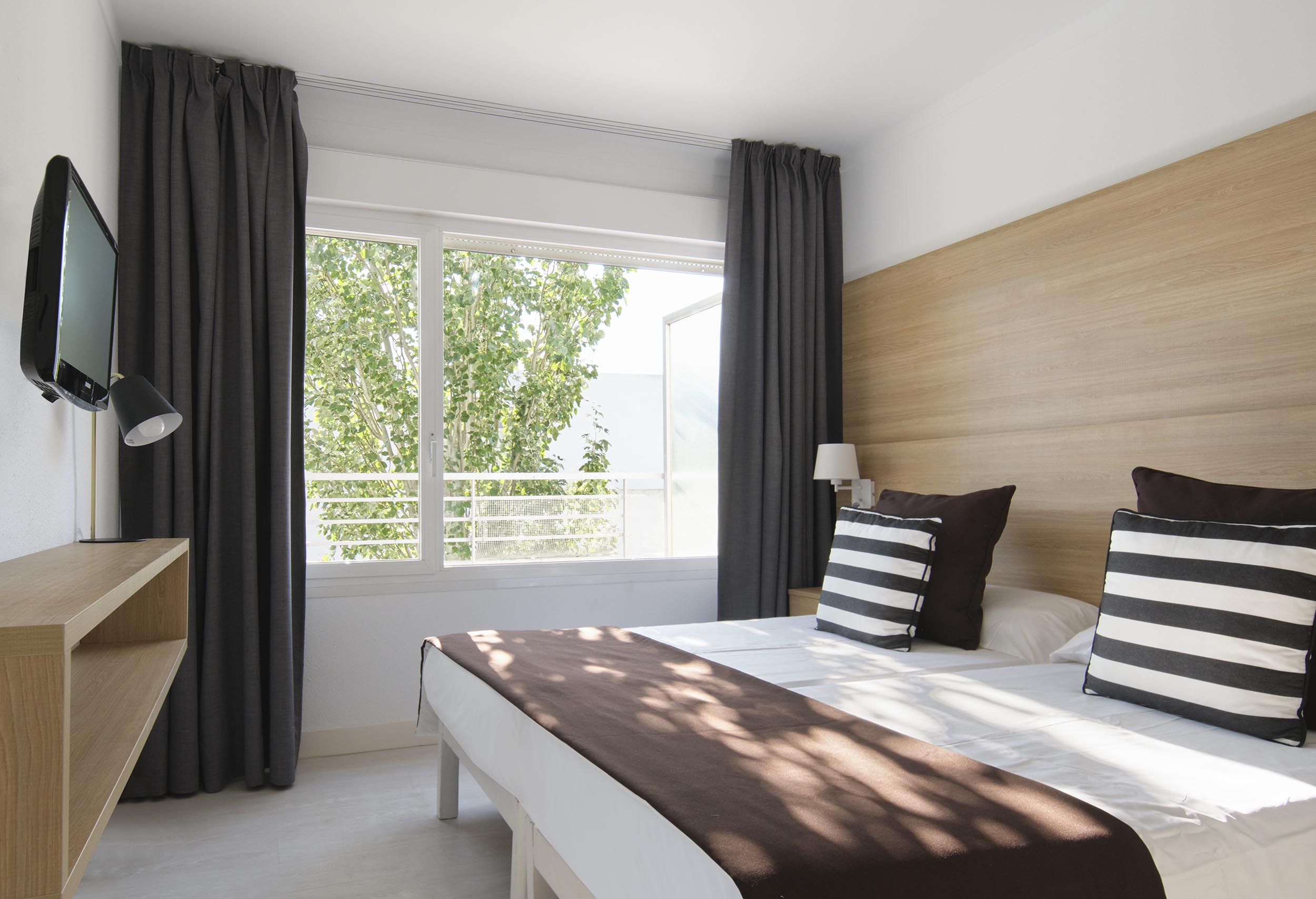 Apartment Capacity 3 Two Bedrooms