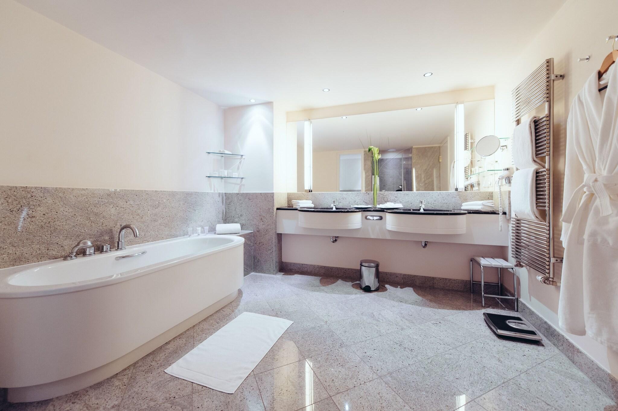 Suite with Double Bed