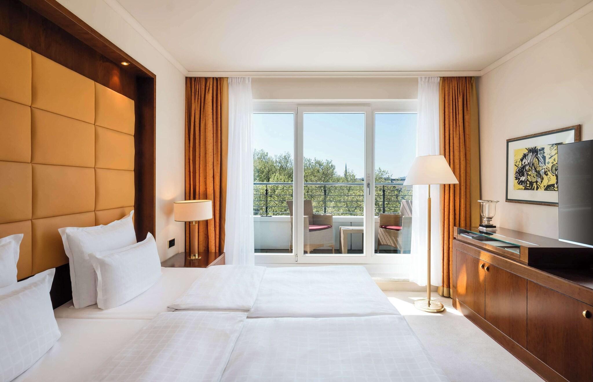 Suite with Double Bed