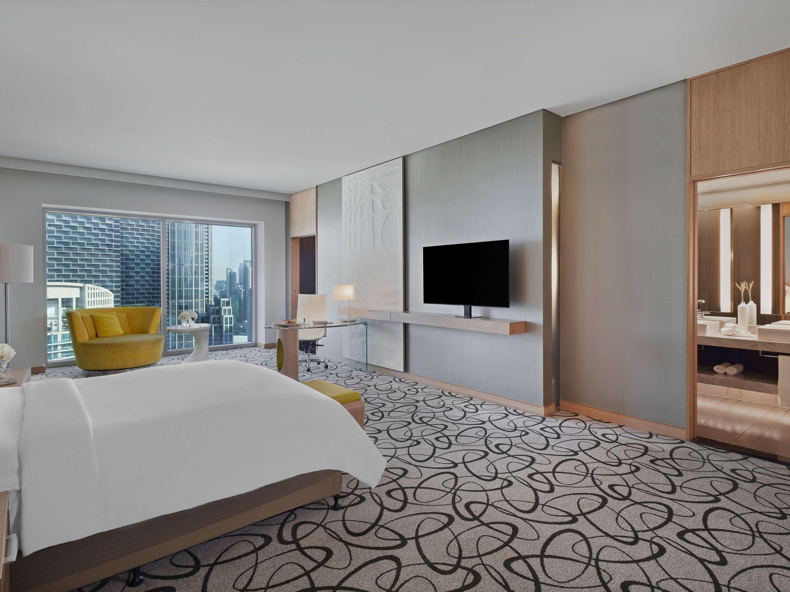 Junior Suite King Size Bed