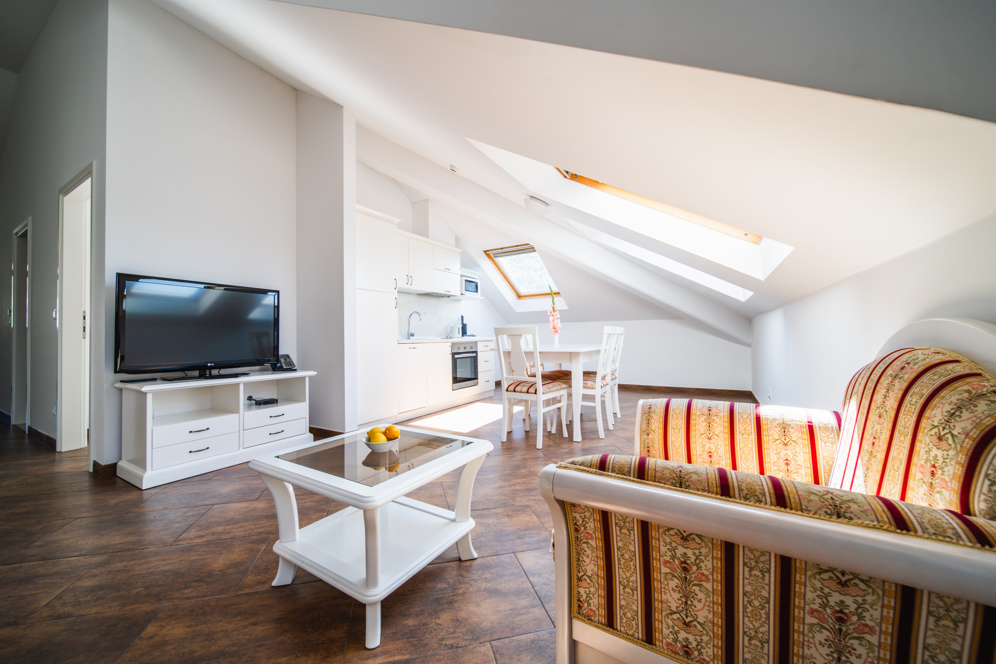 Apartment Capacity 5