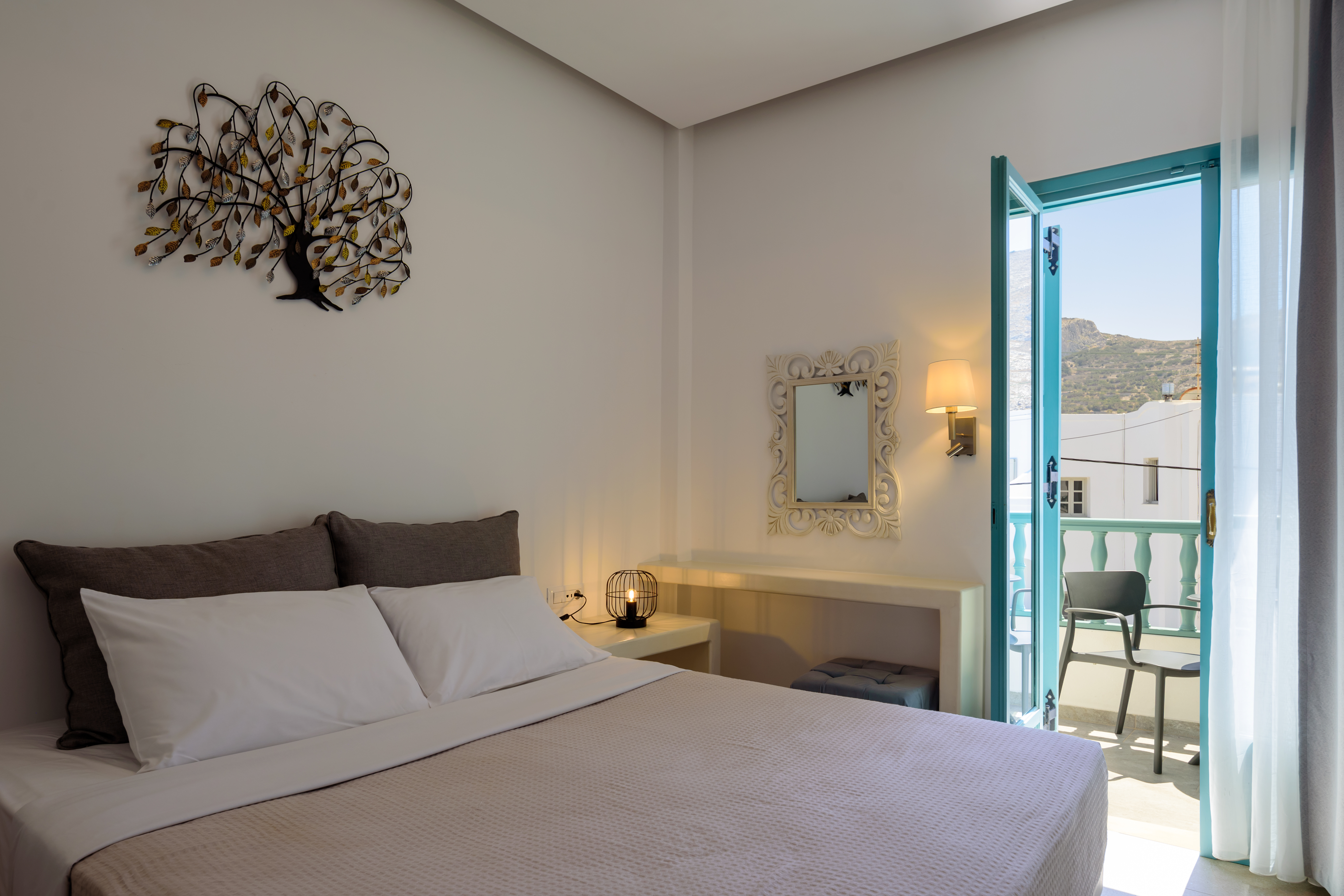 Double Single Superior