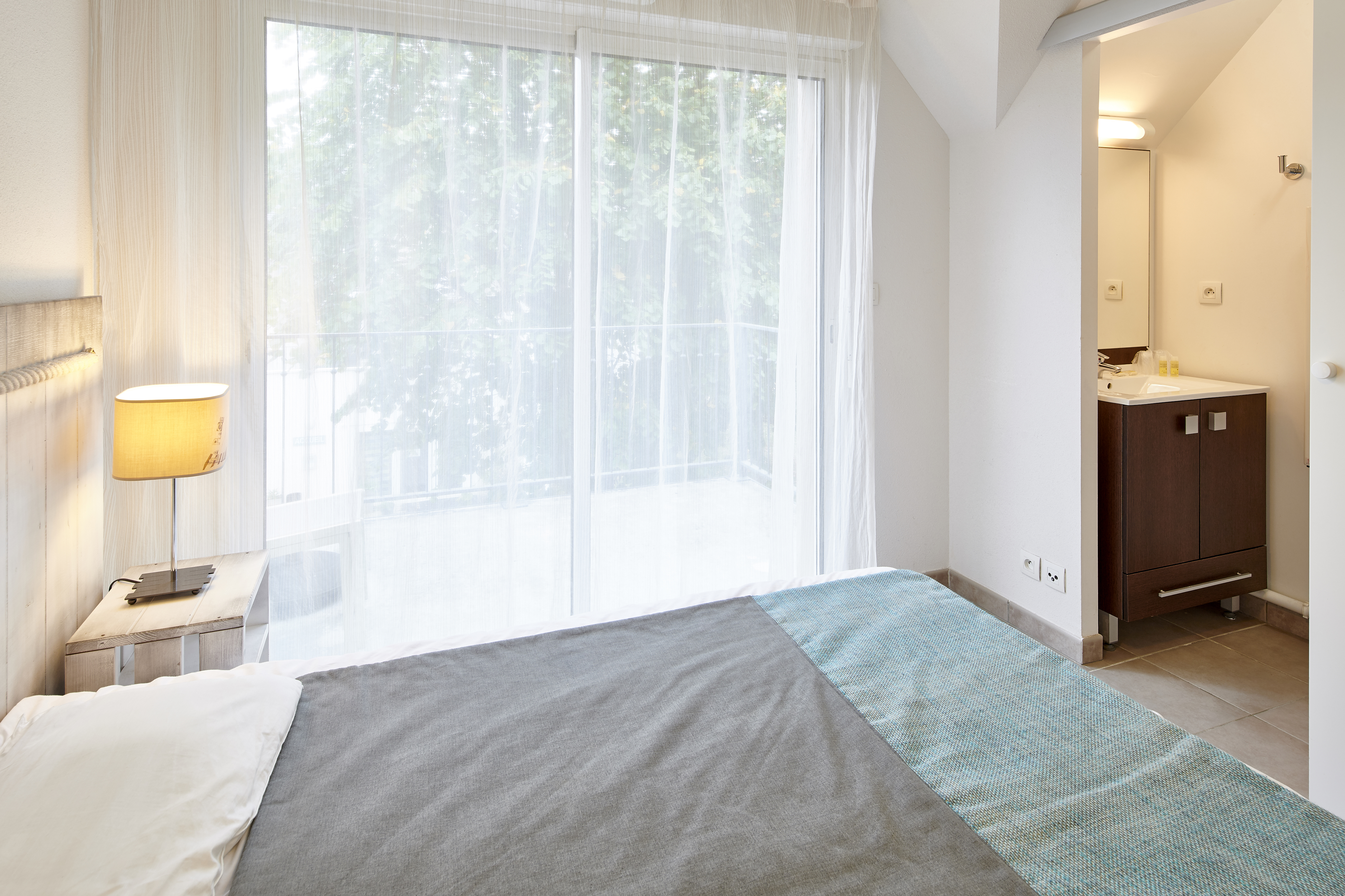 Apartment Capacity 6