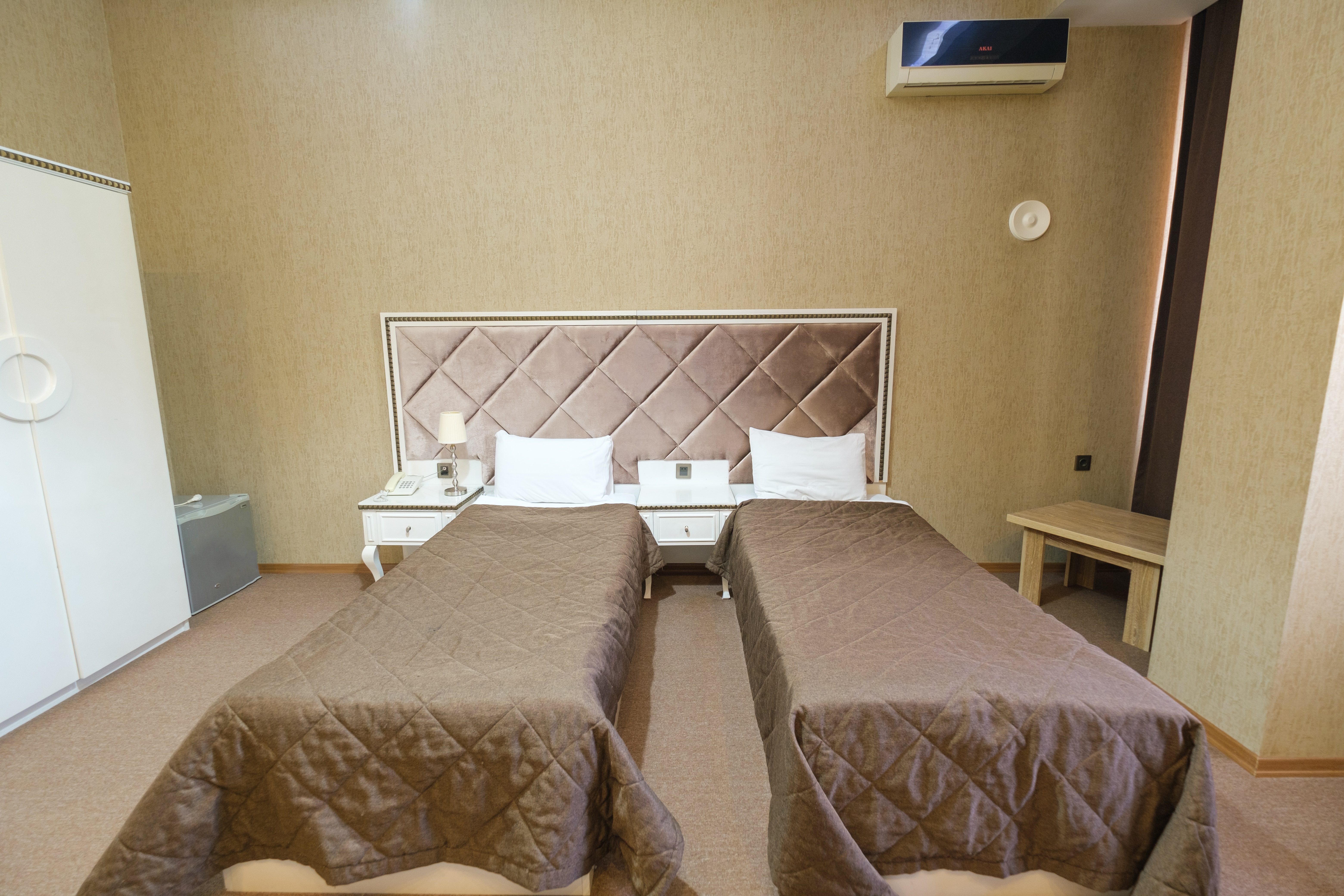 Double or Twin Standard