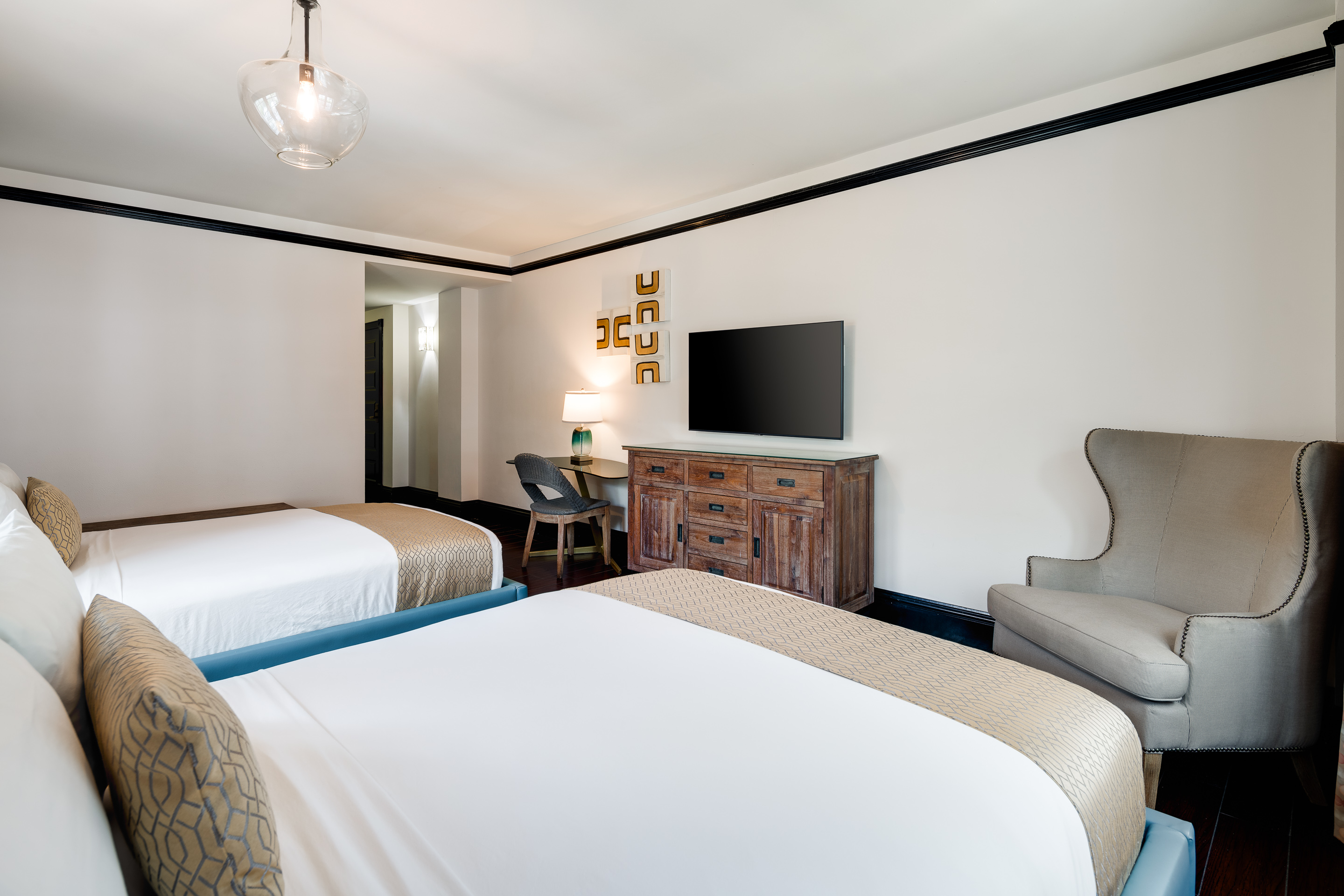 Double Two Queen Beds