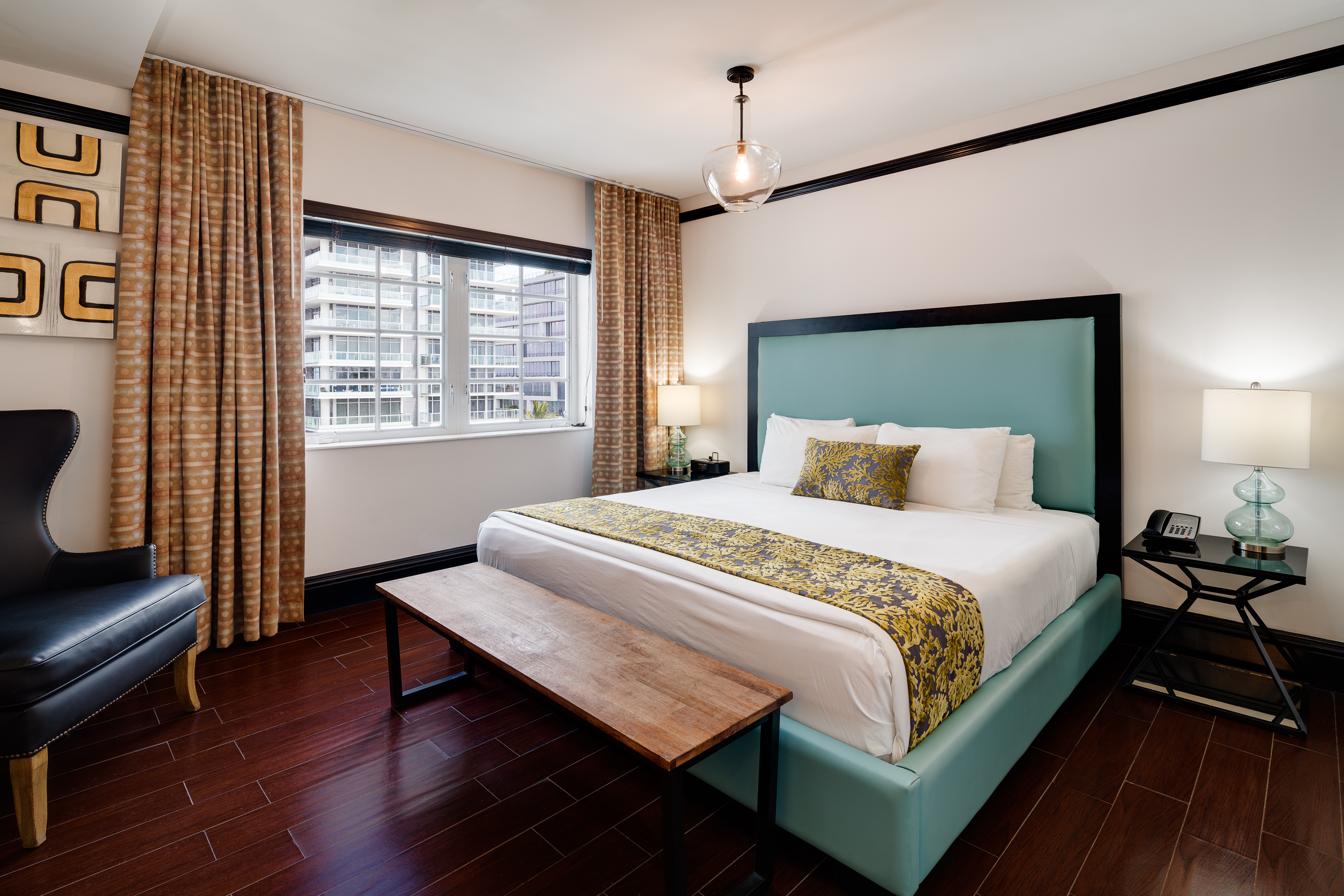 Double Pool View King Bed