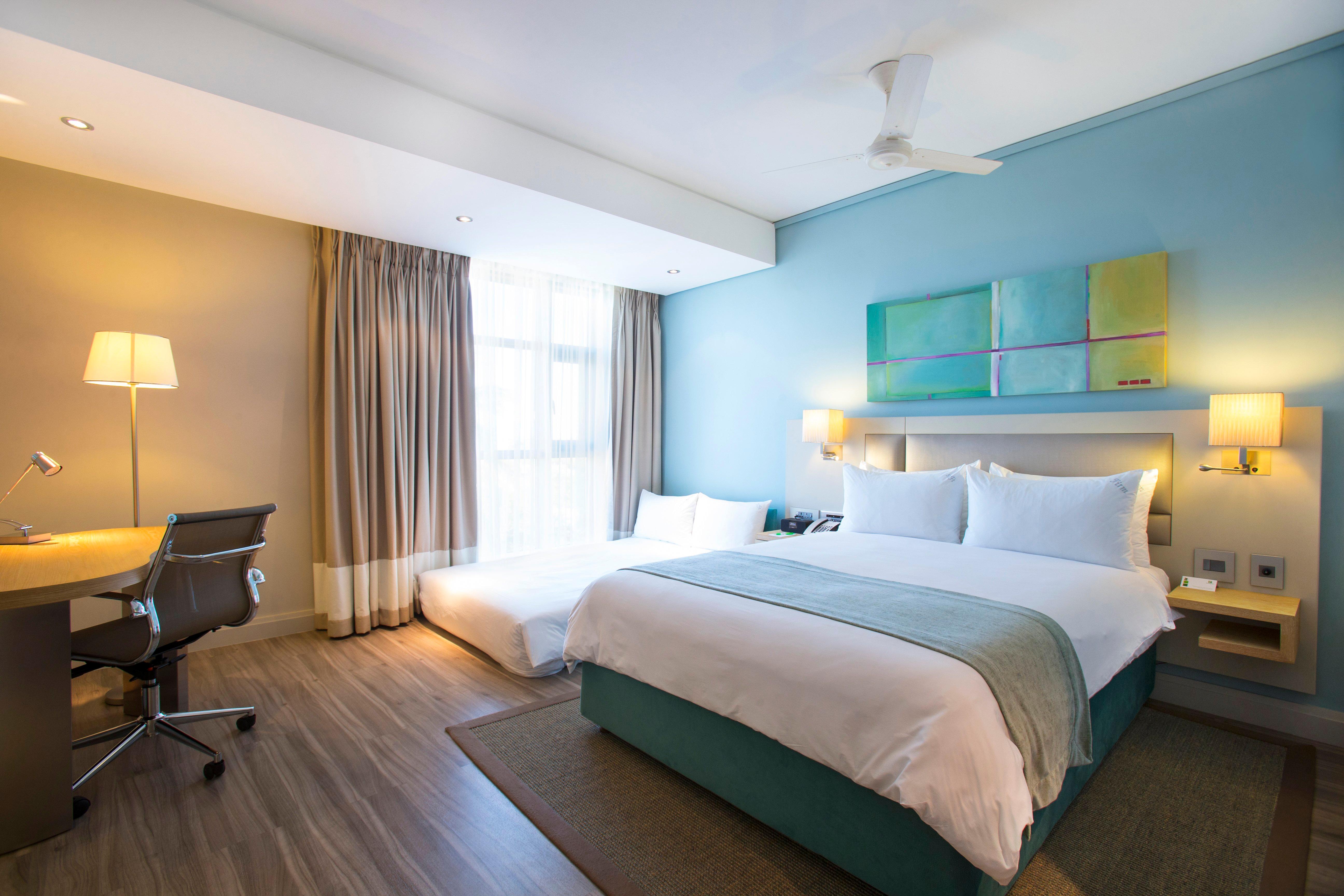 Double Queen Size Bed