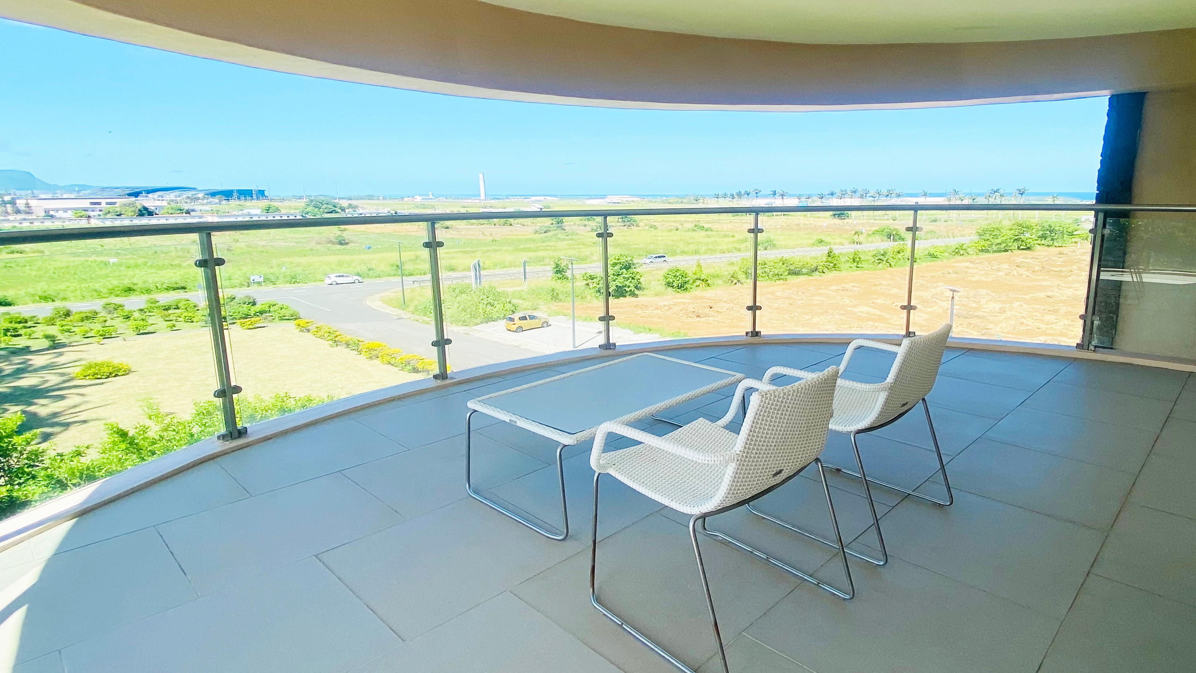 Double Premium Queen Bed