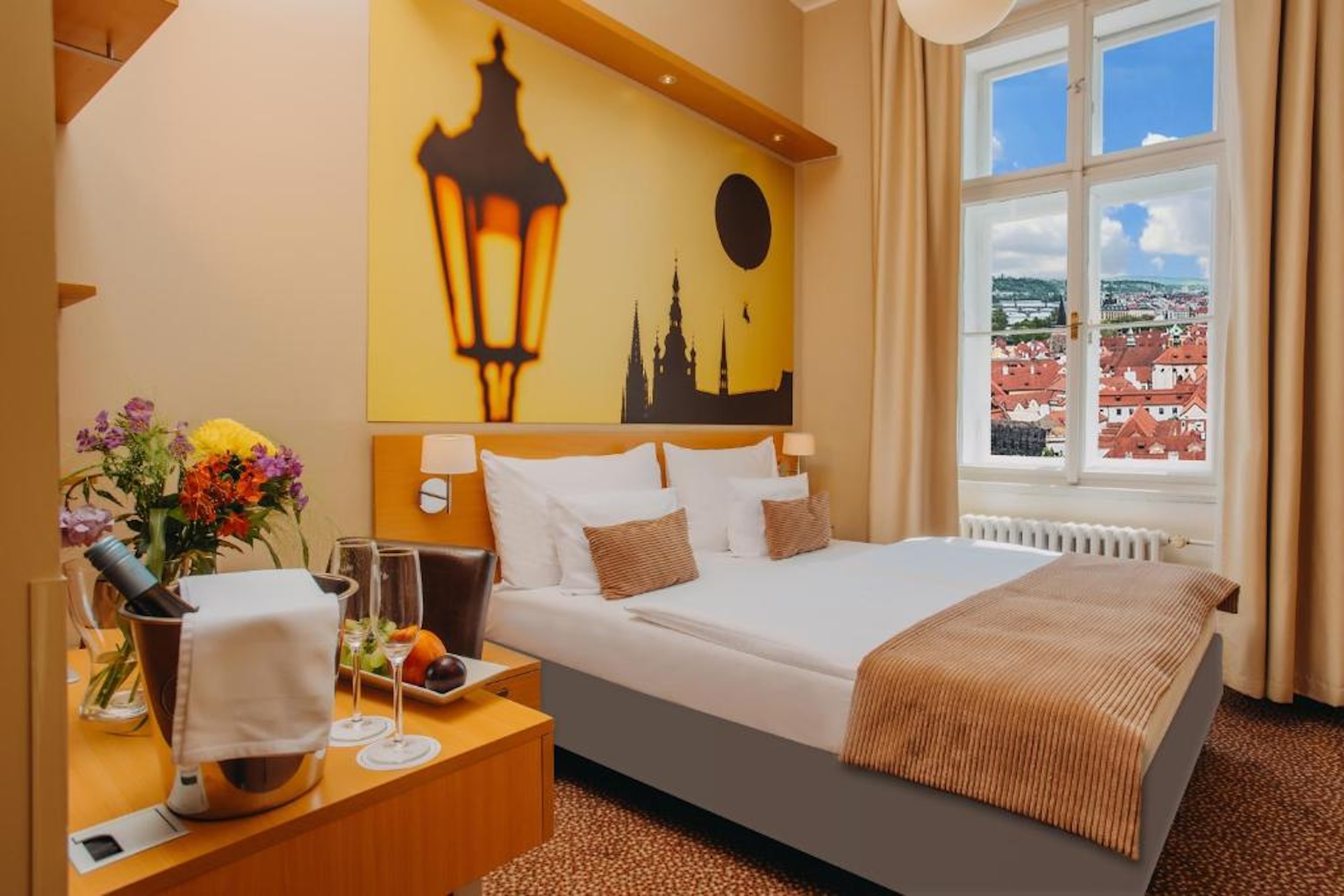 Double or Twin Standard