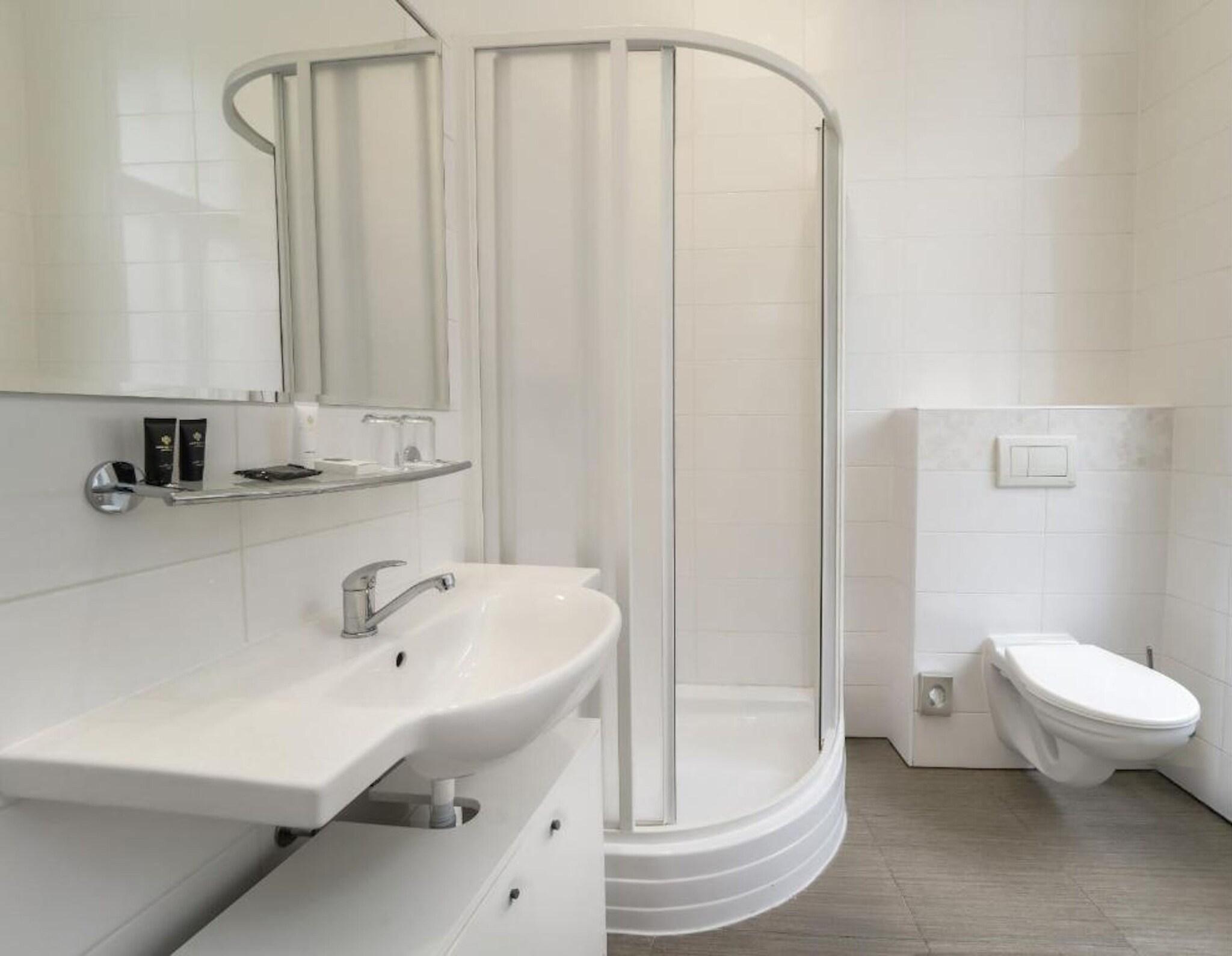 Double or Twin Executive