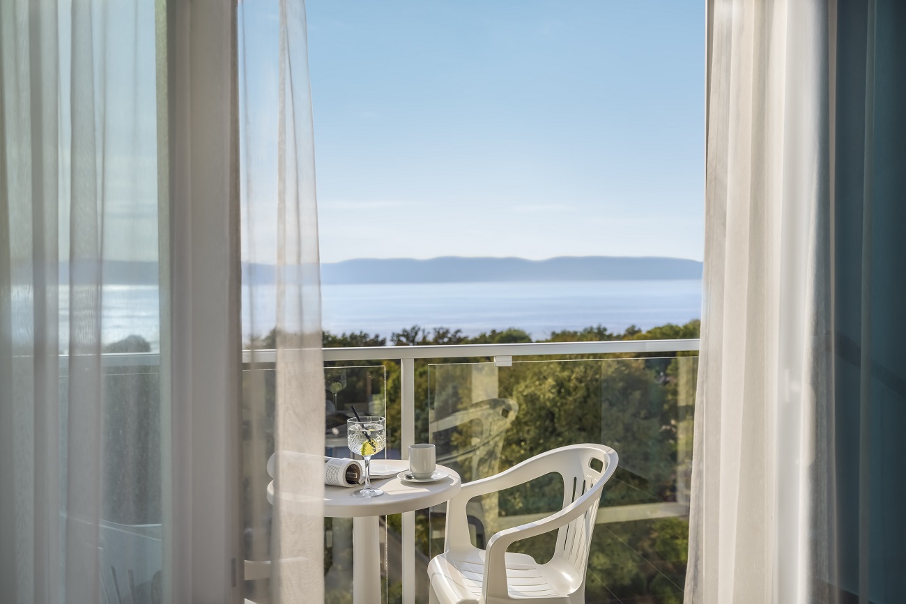 Double Superior Side Sea View