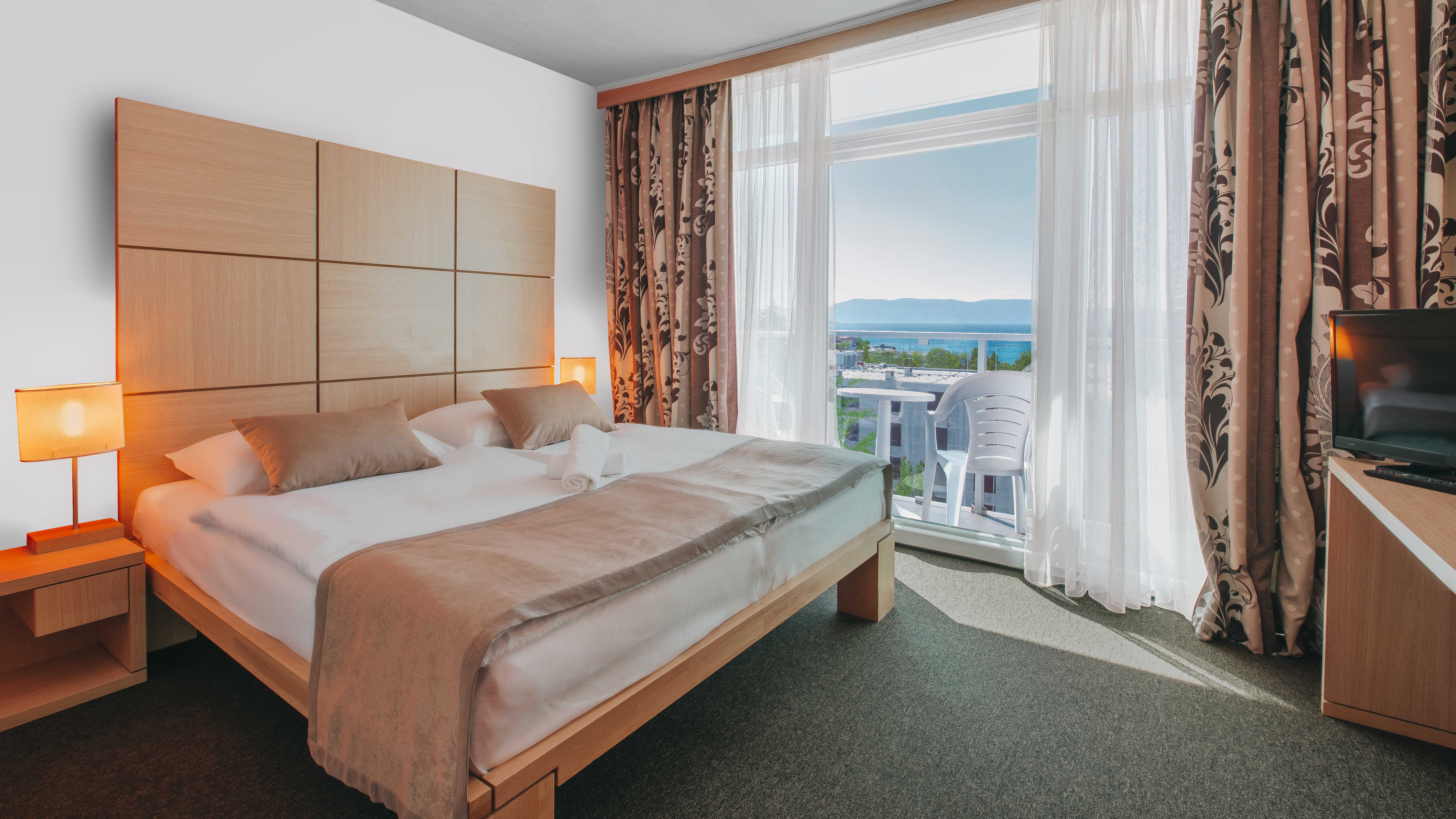 Double Superior Side Sea View