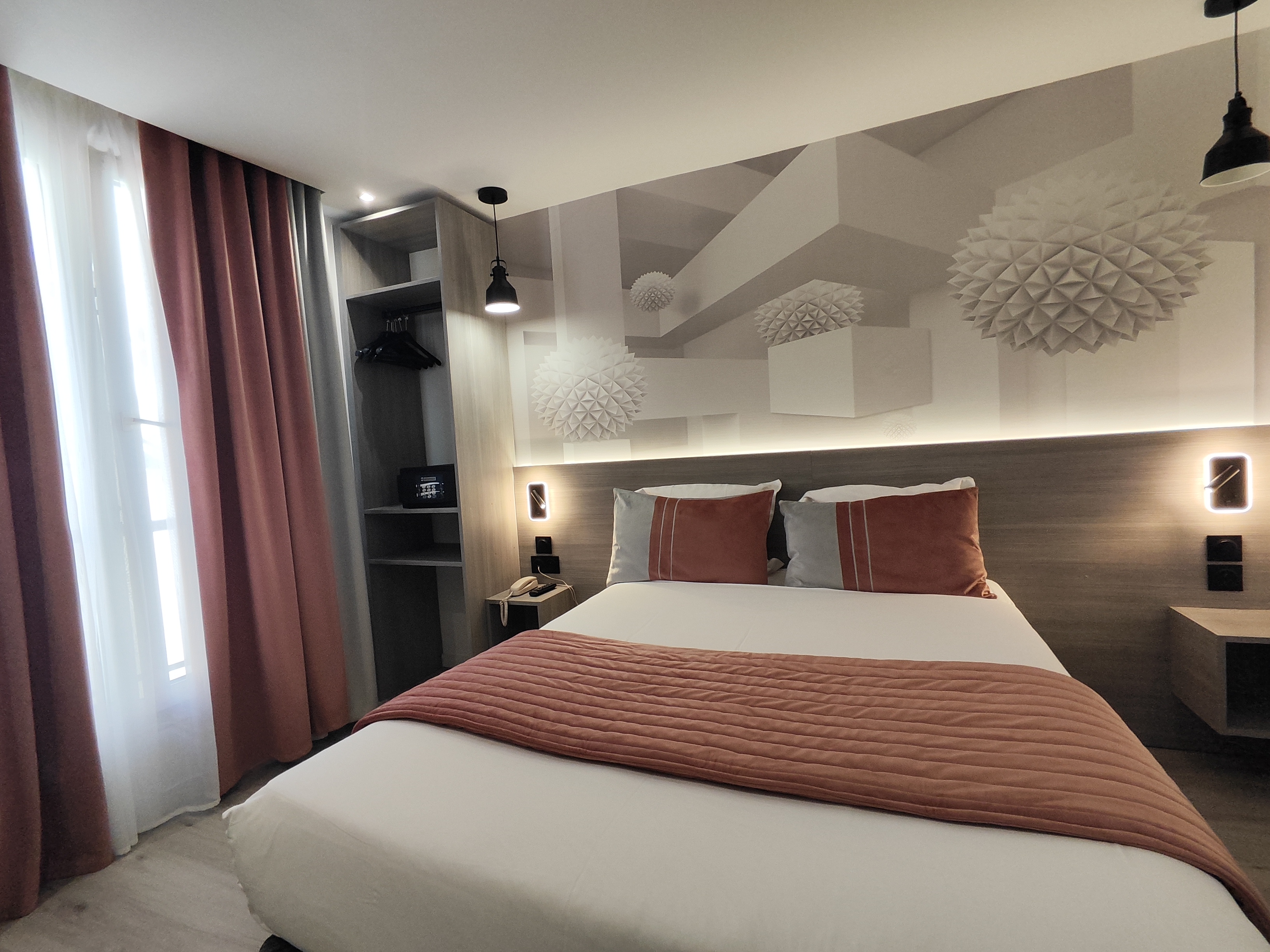 Quadruple Two Double Beds