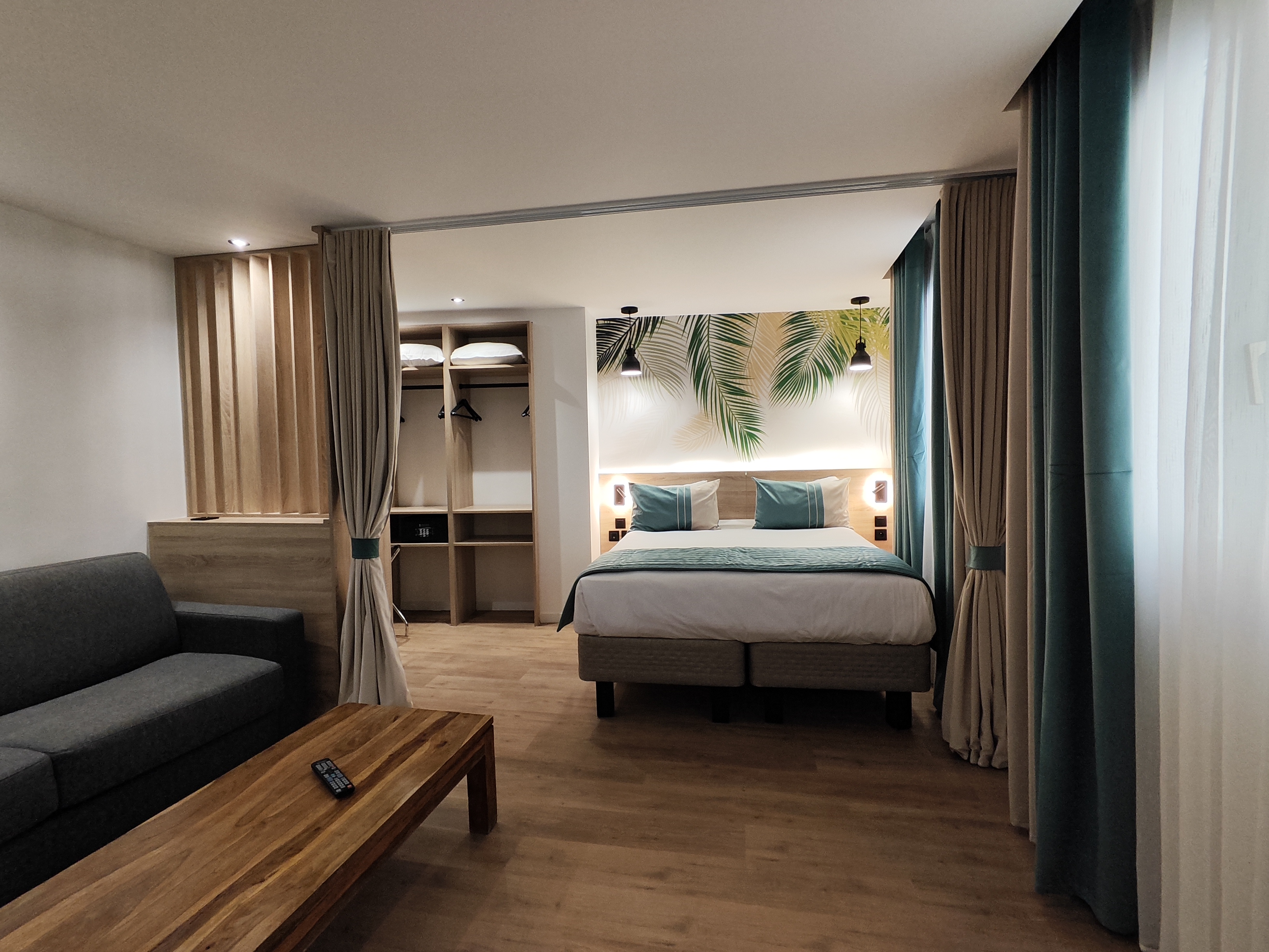 Family Room Standard