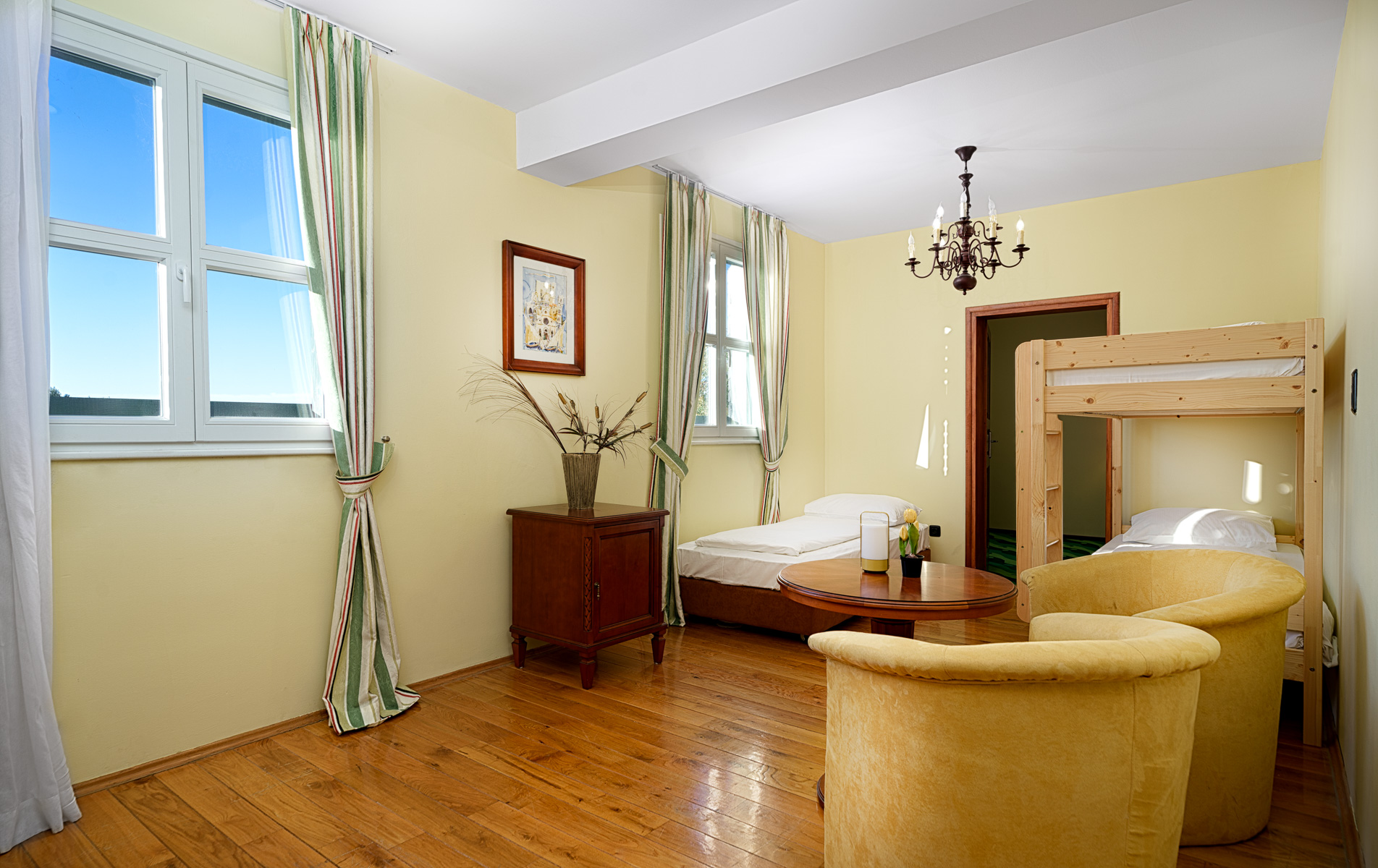 Family Room Standard