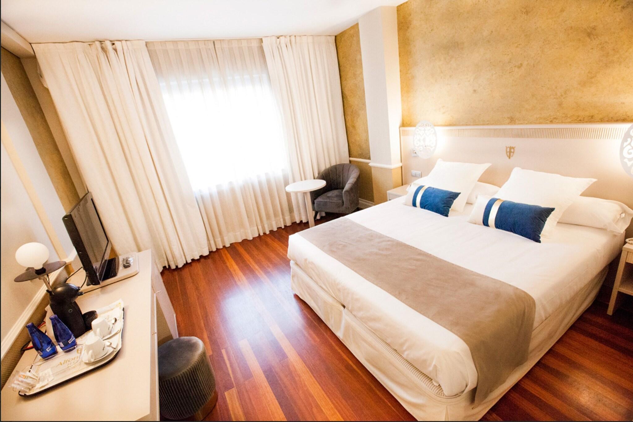 Studio with Double Bed