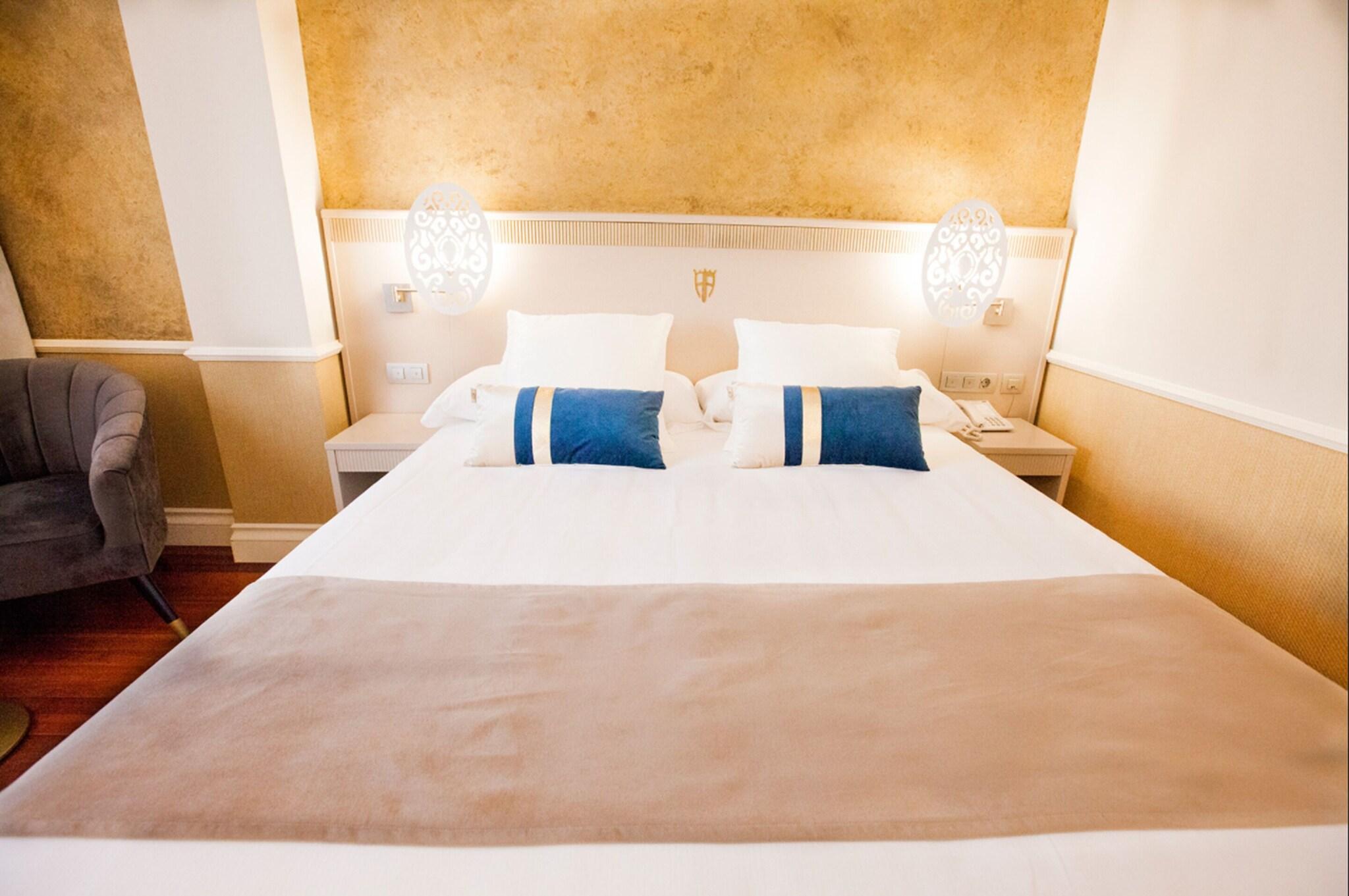 Studio with Double Bed