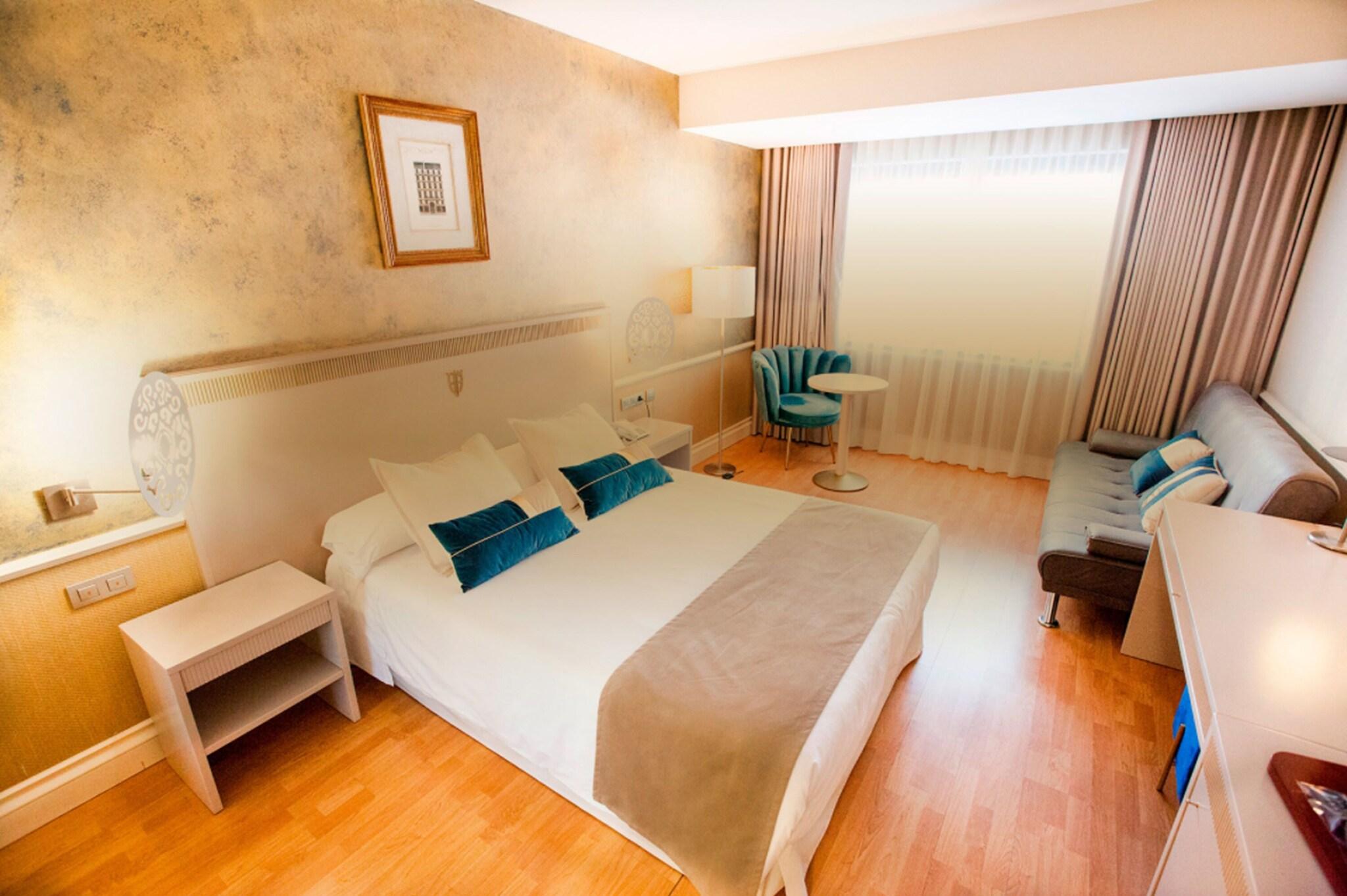 Studio with Double Bed