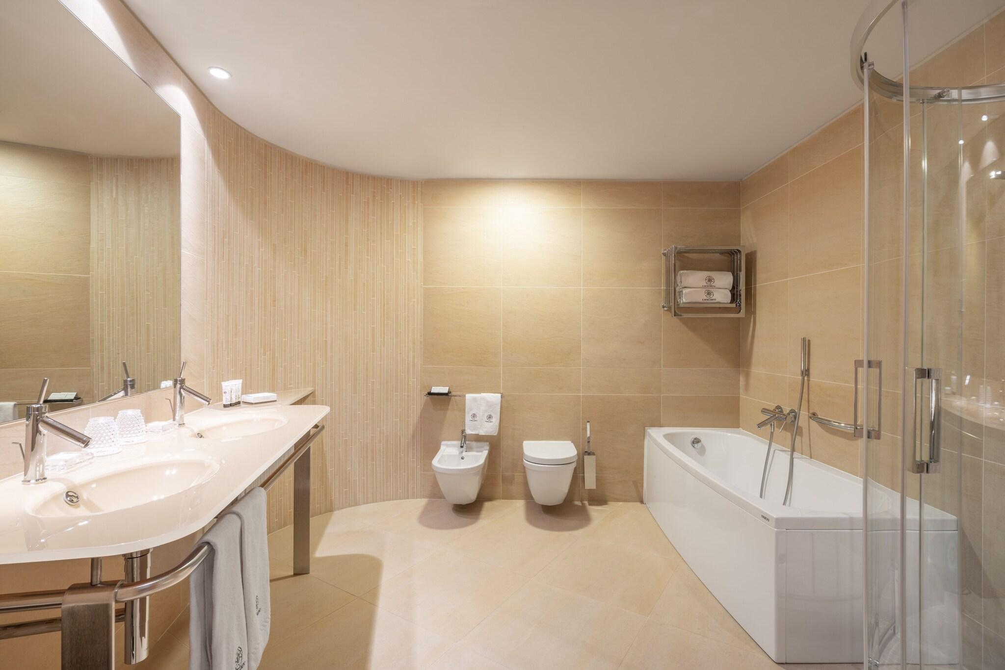 Double or Twin King Size Bed