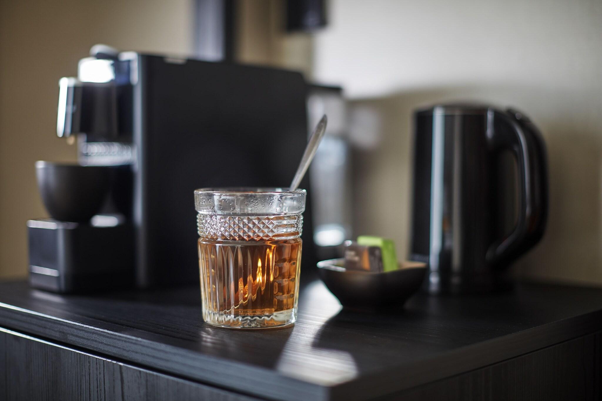 Double Deluxe King Bed