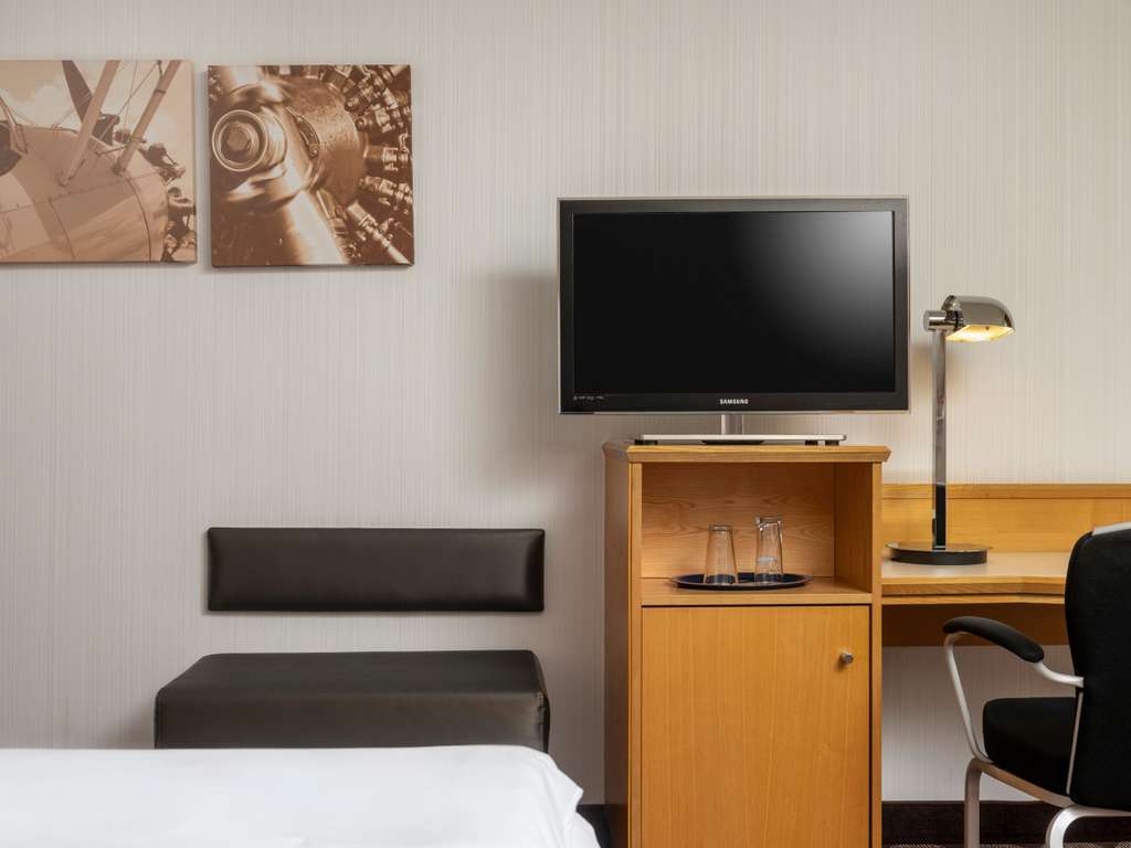 Double Classic King Bed