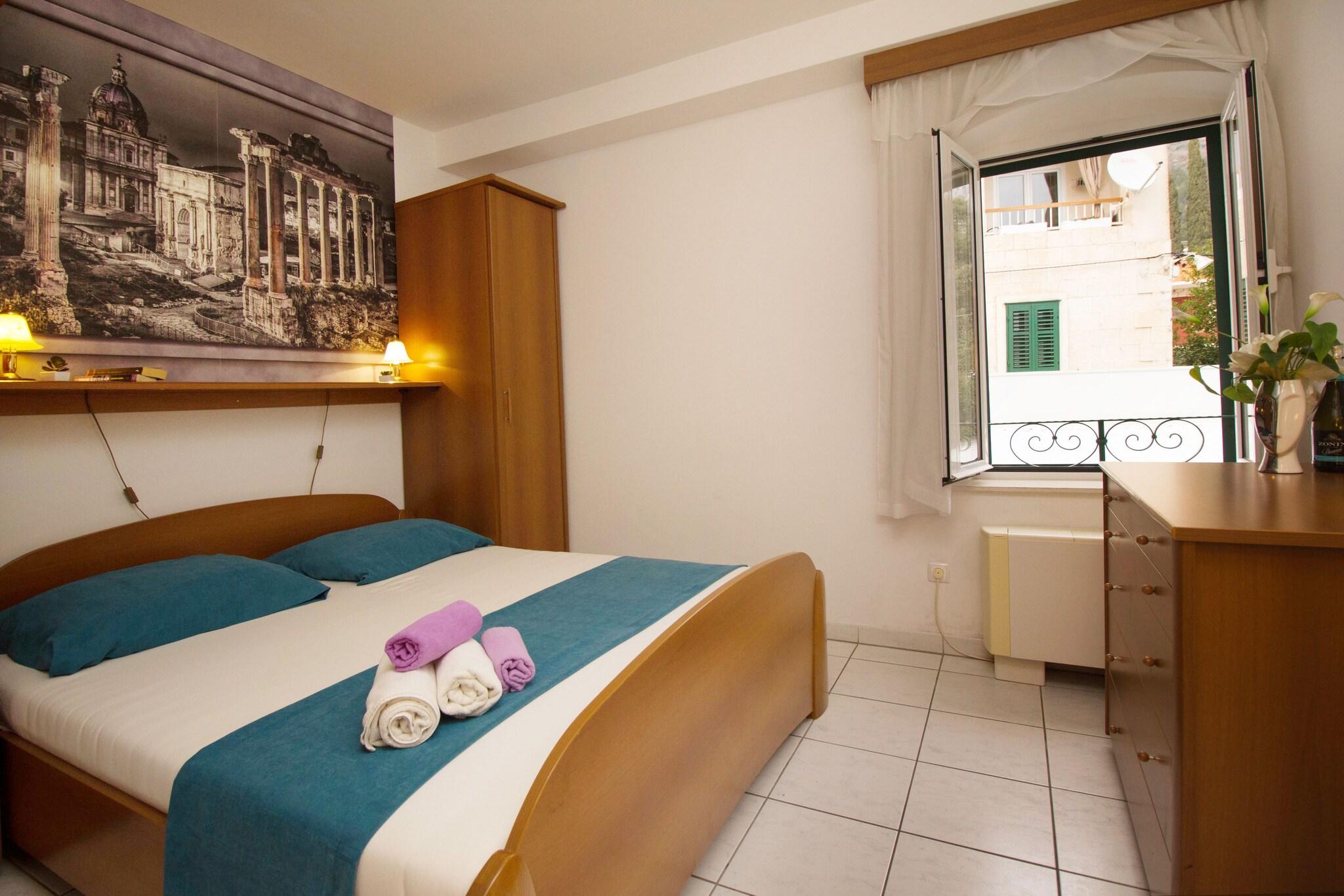 Triple with Kitchenette