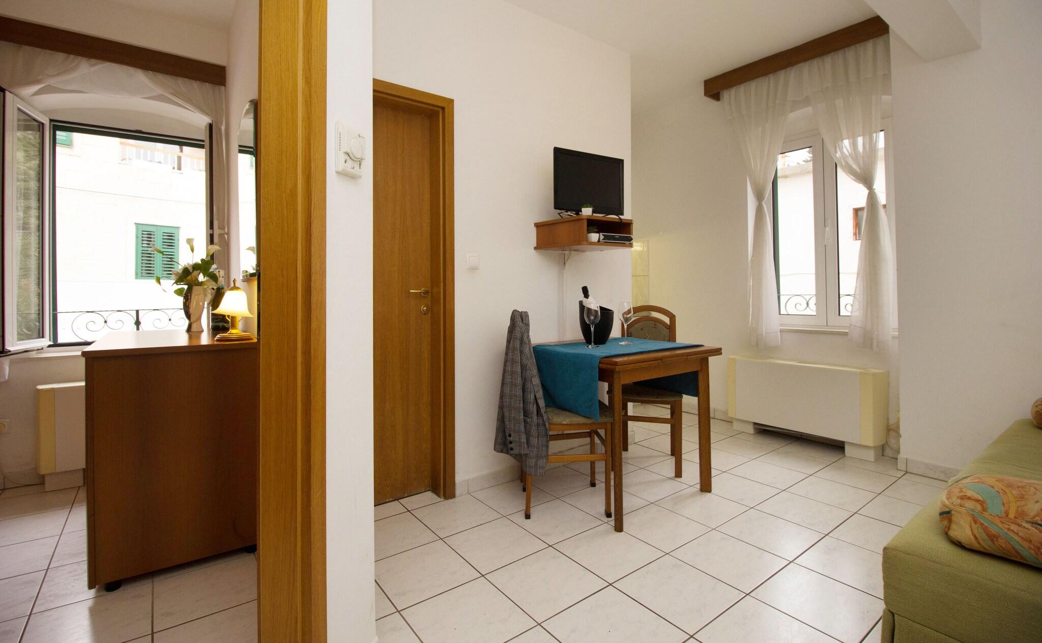 Triple with Kitchenette