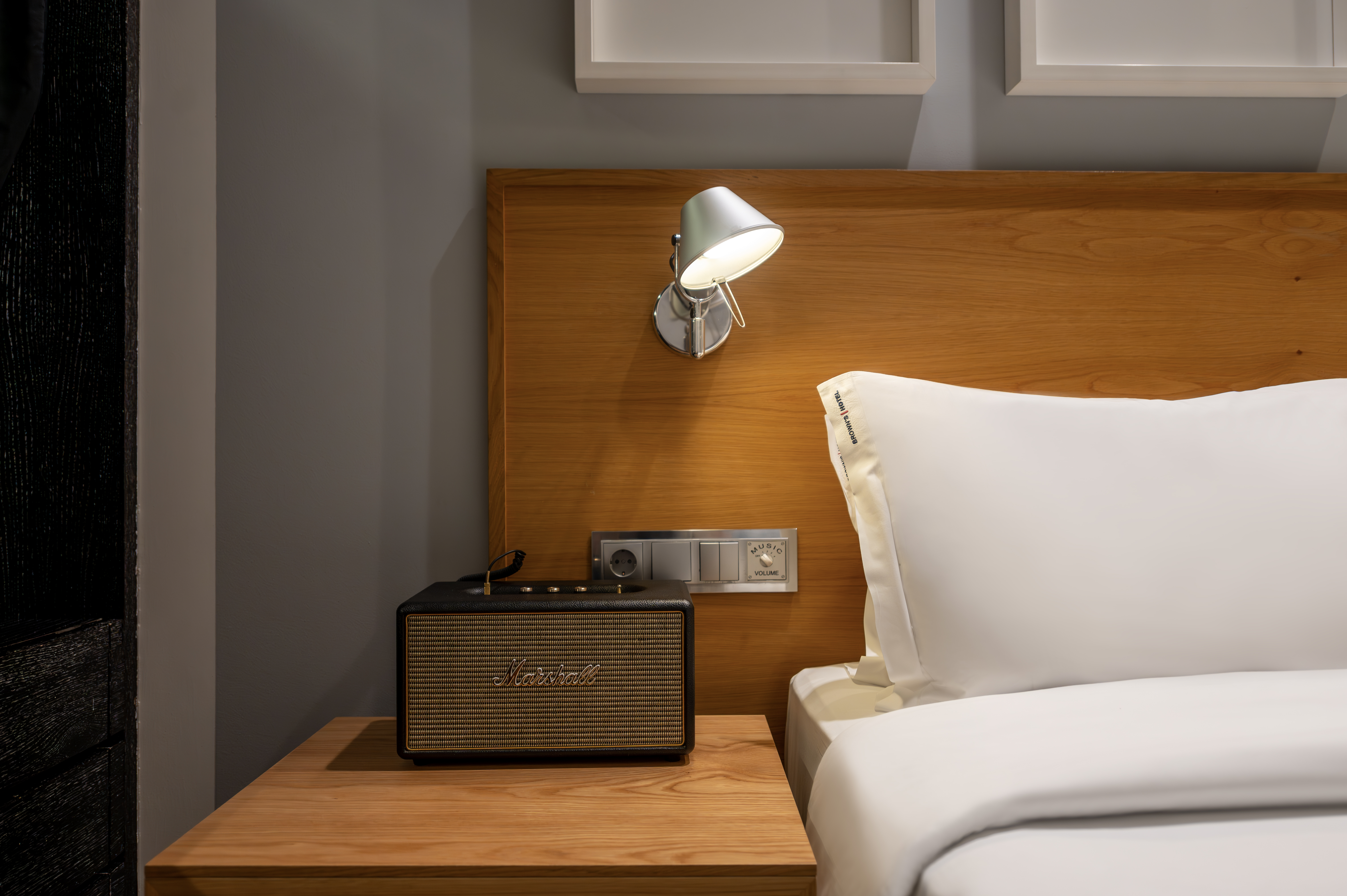 Double or Twin Standard