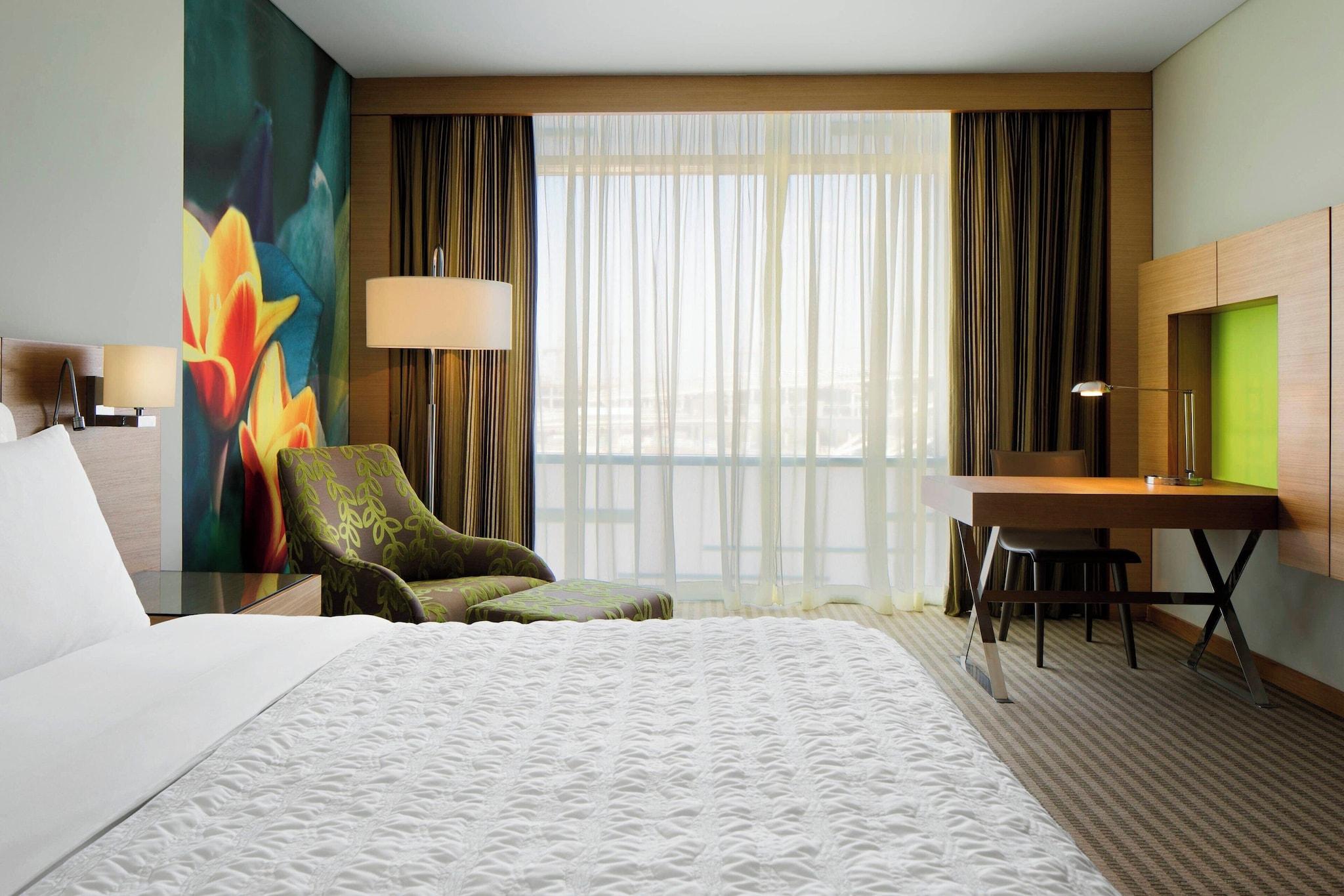 Double Deluxe King Bed