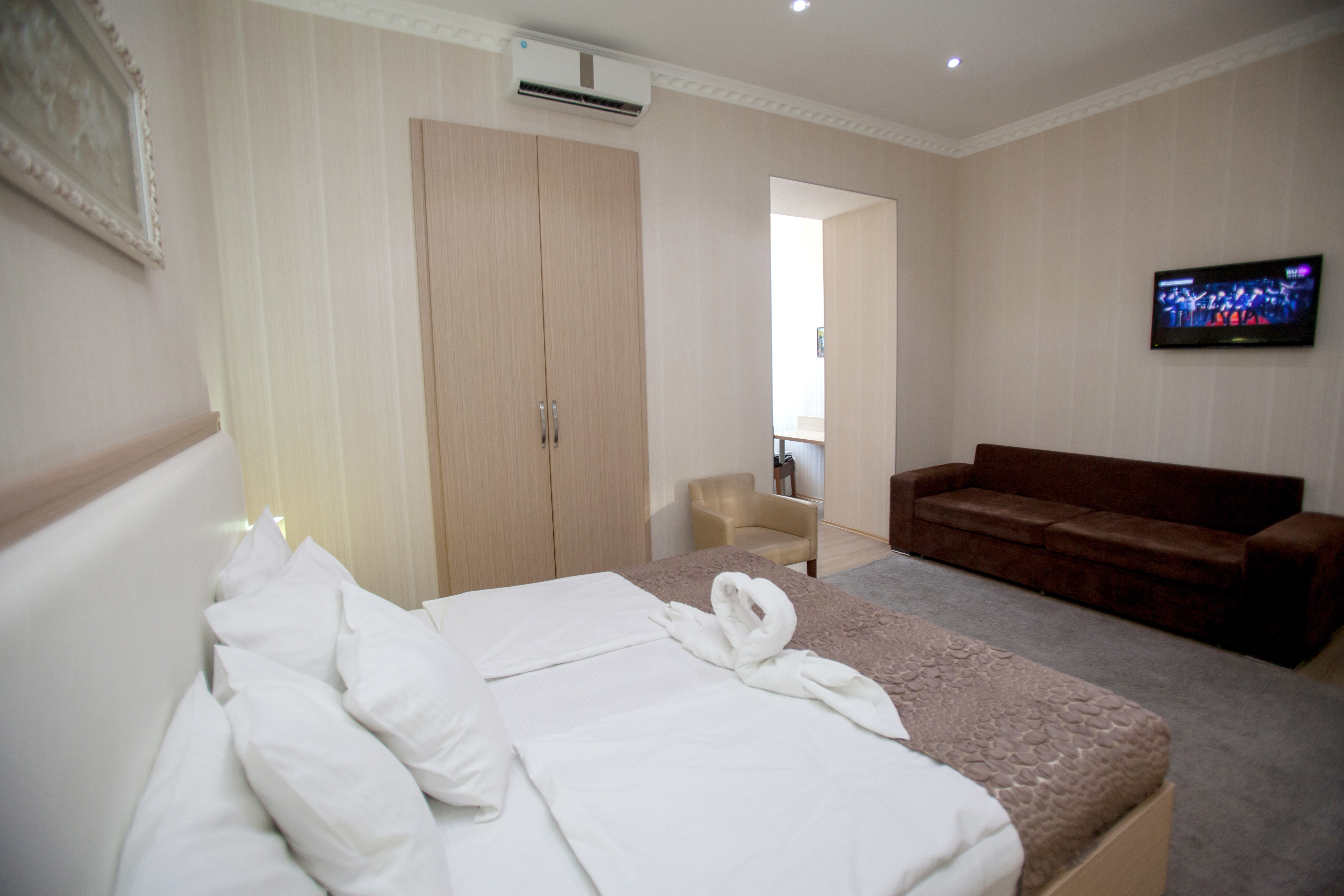 Family Room Standard