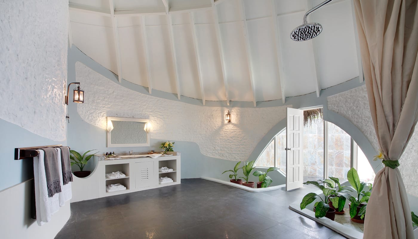 Family Room Beach Front