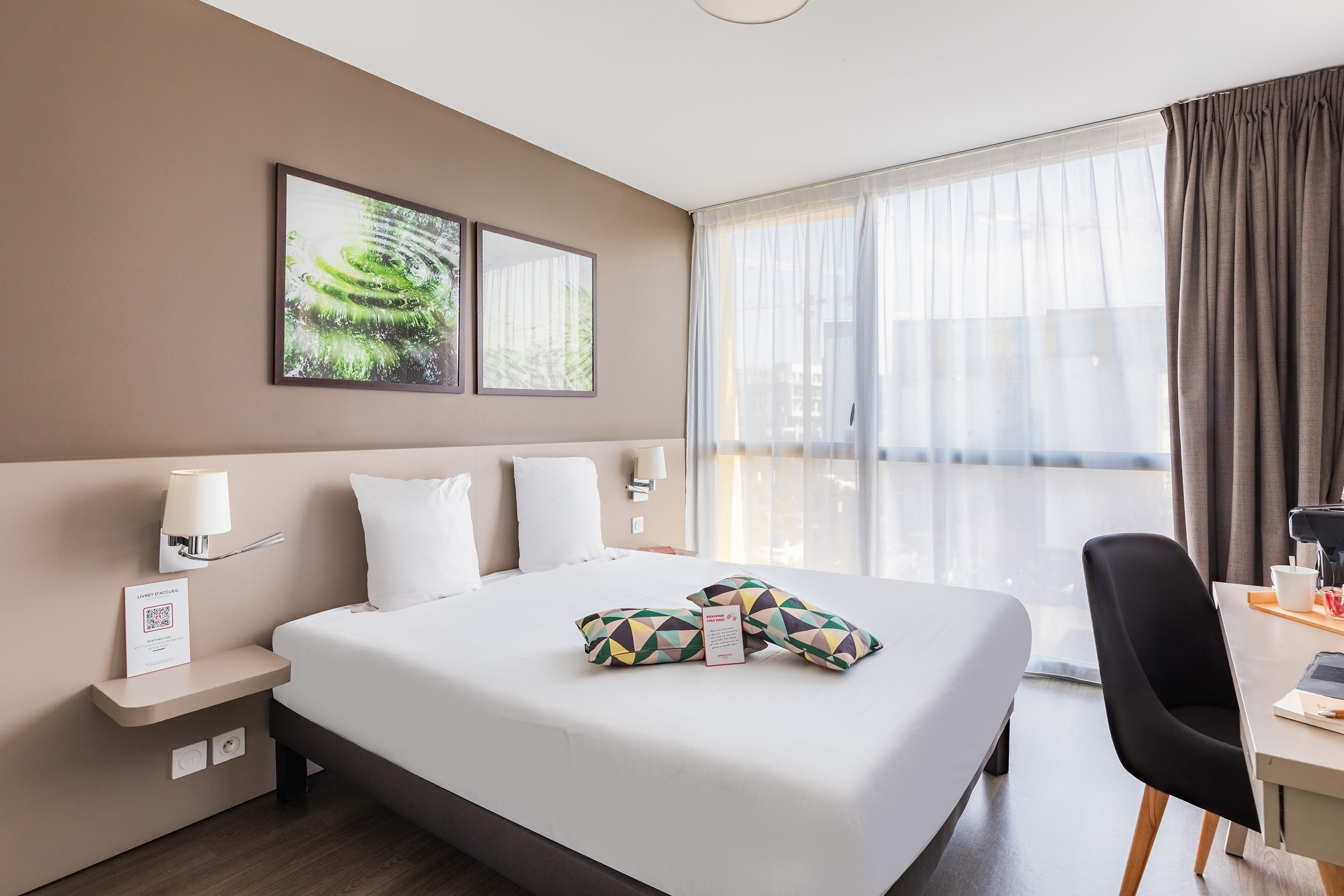 Studio with Double Bed