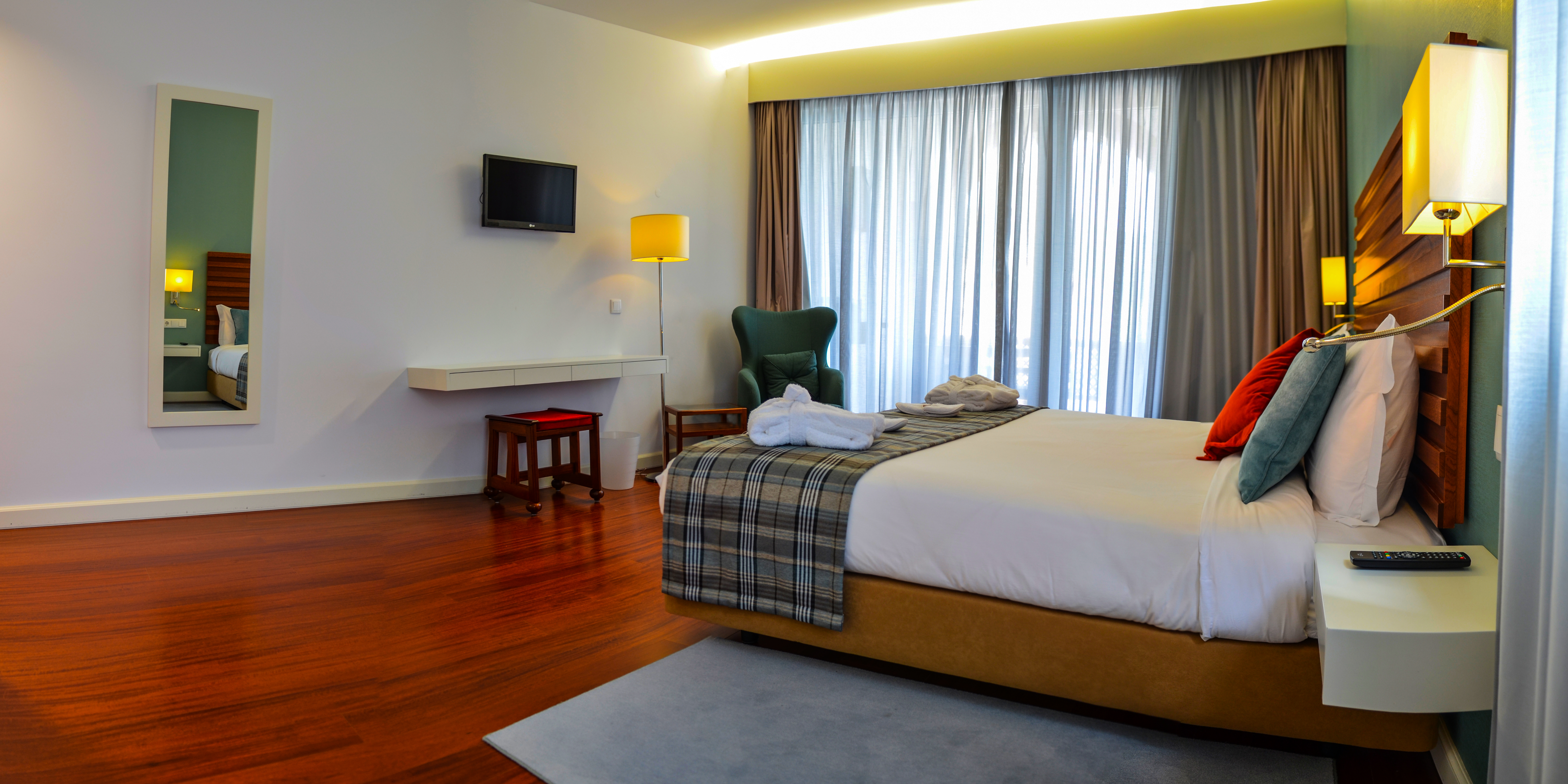 Double or Twin Superior